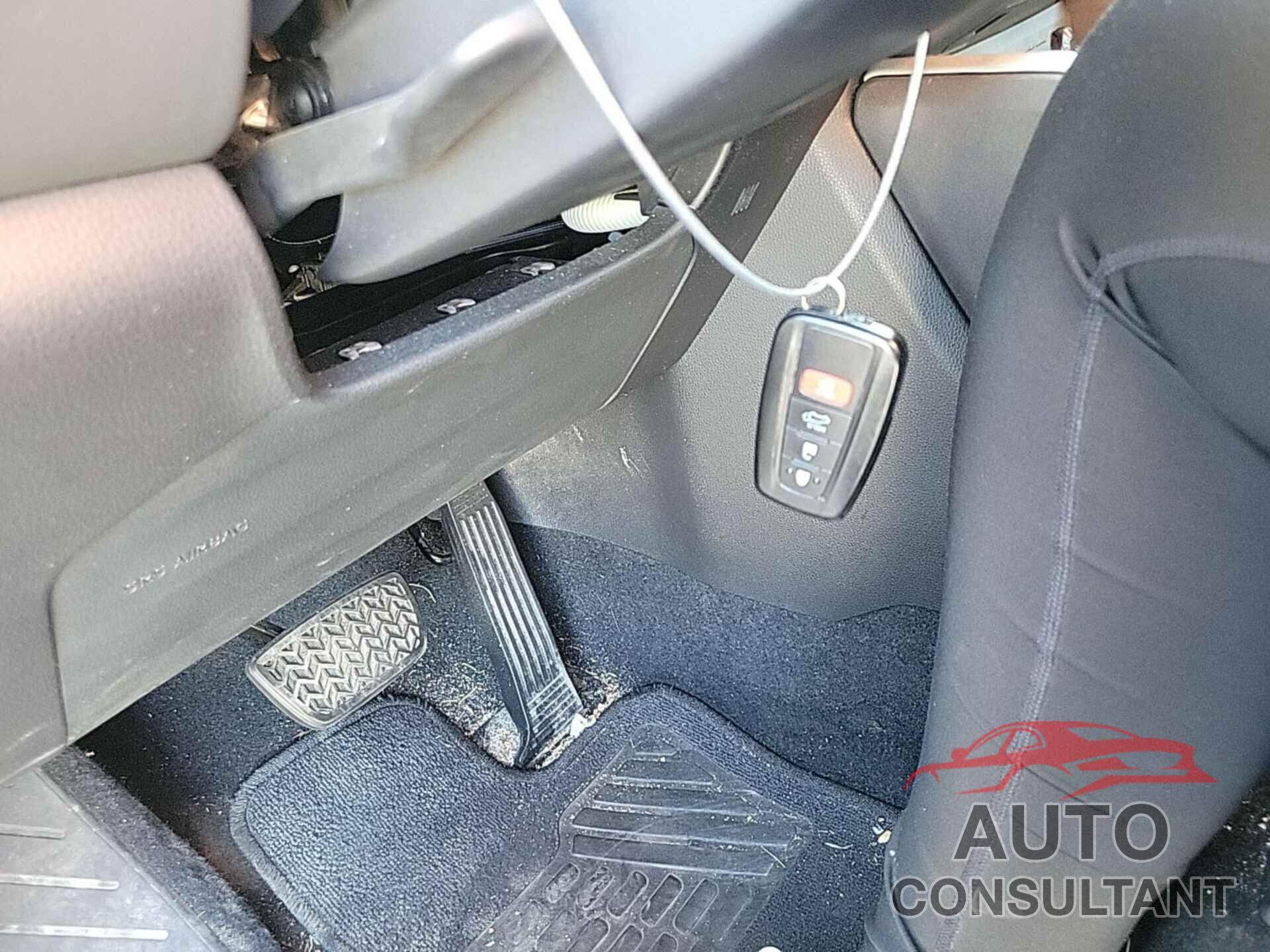 TOYOTA HIGHLANDER 2022 - 5TDGARAH1NS511225