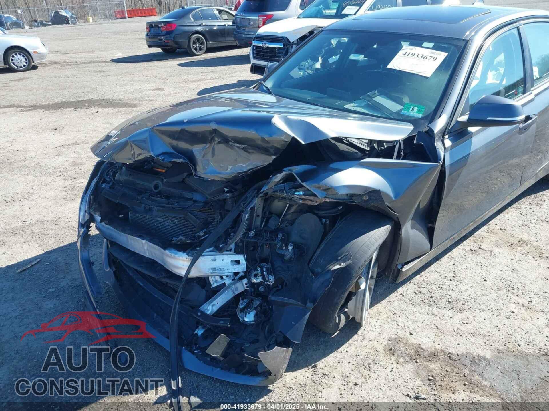 BMW 320I 2016 - WBA8E5G59GNU21101