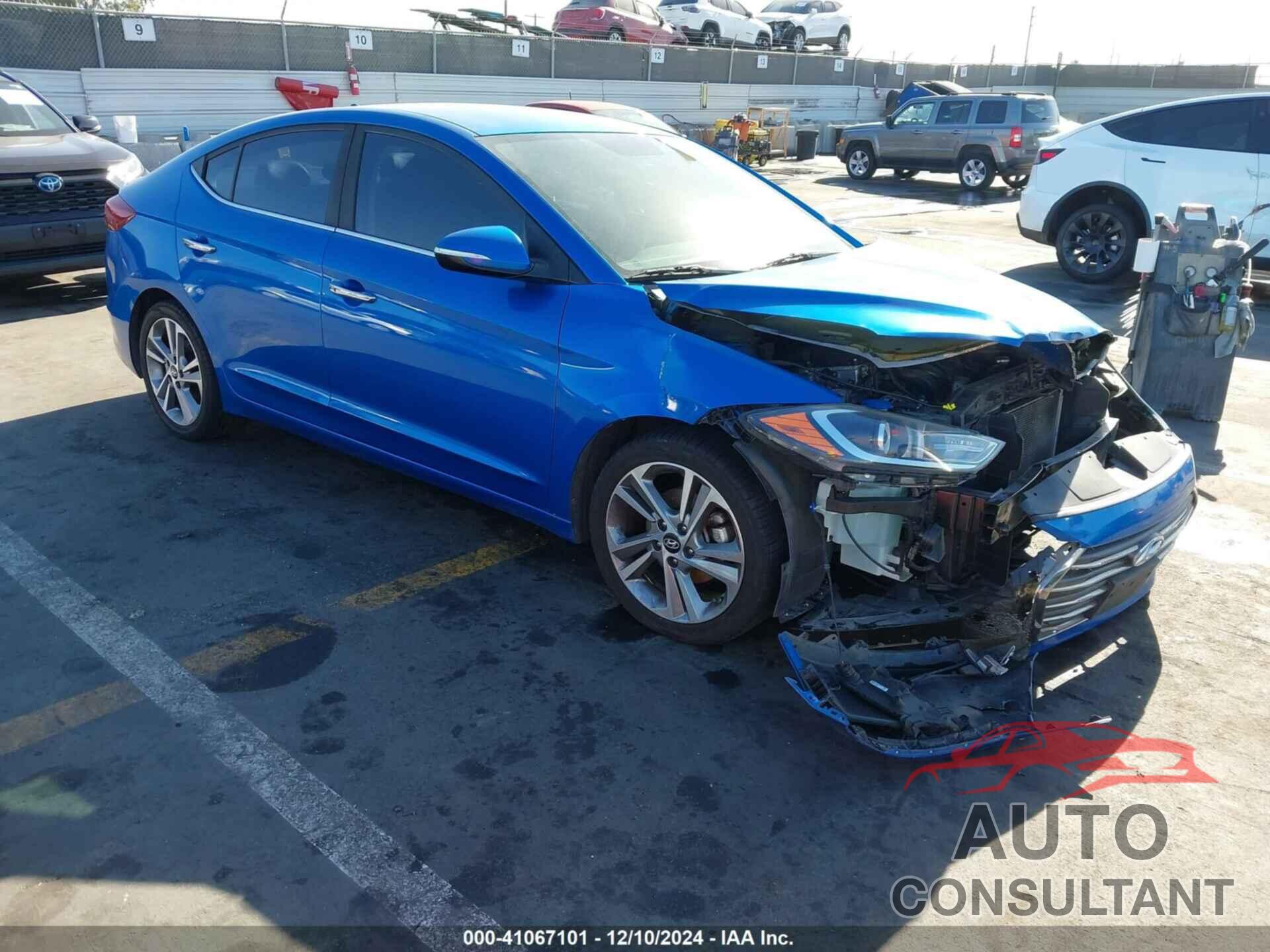 HYUNDAI ELANTRA 2017 - KMHD84LF7HU311135