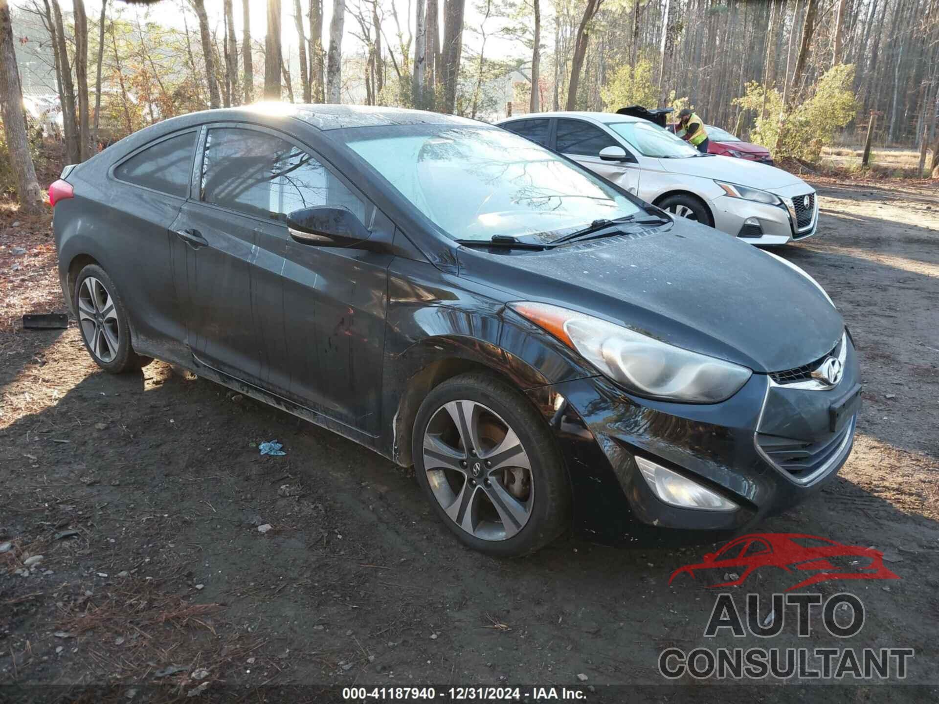 HYUNDAI ELANTRA 2013 - KMHDH6AE2DU003774