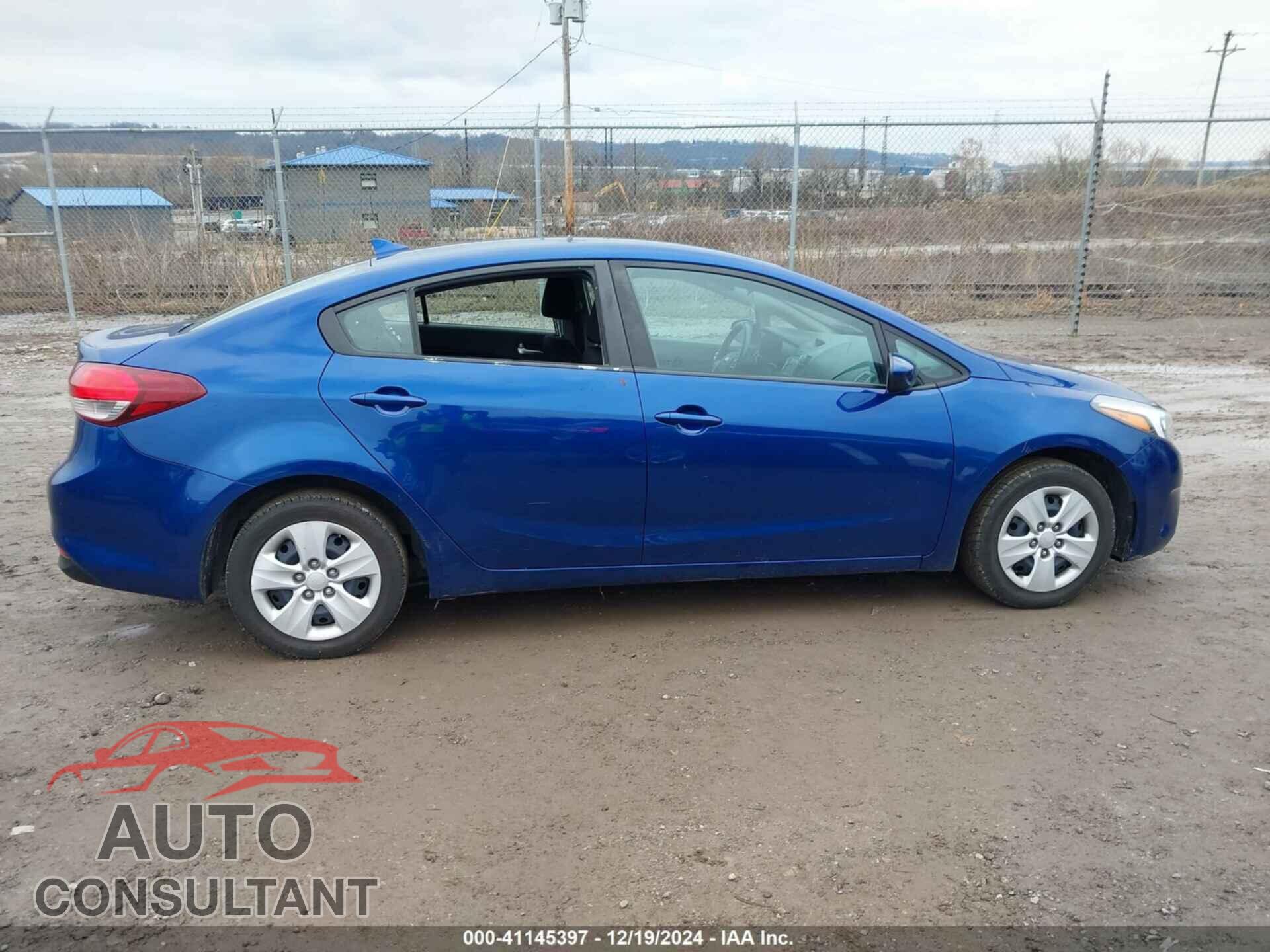 KIA FORTE 2017 - 3KPFK4A73HE059201