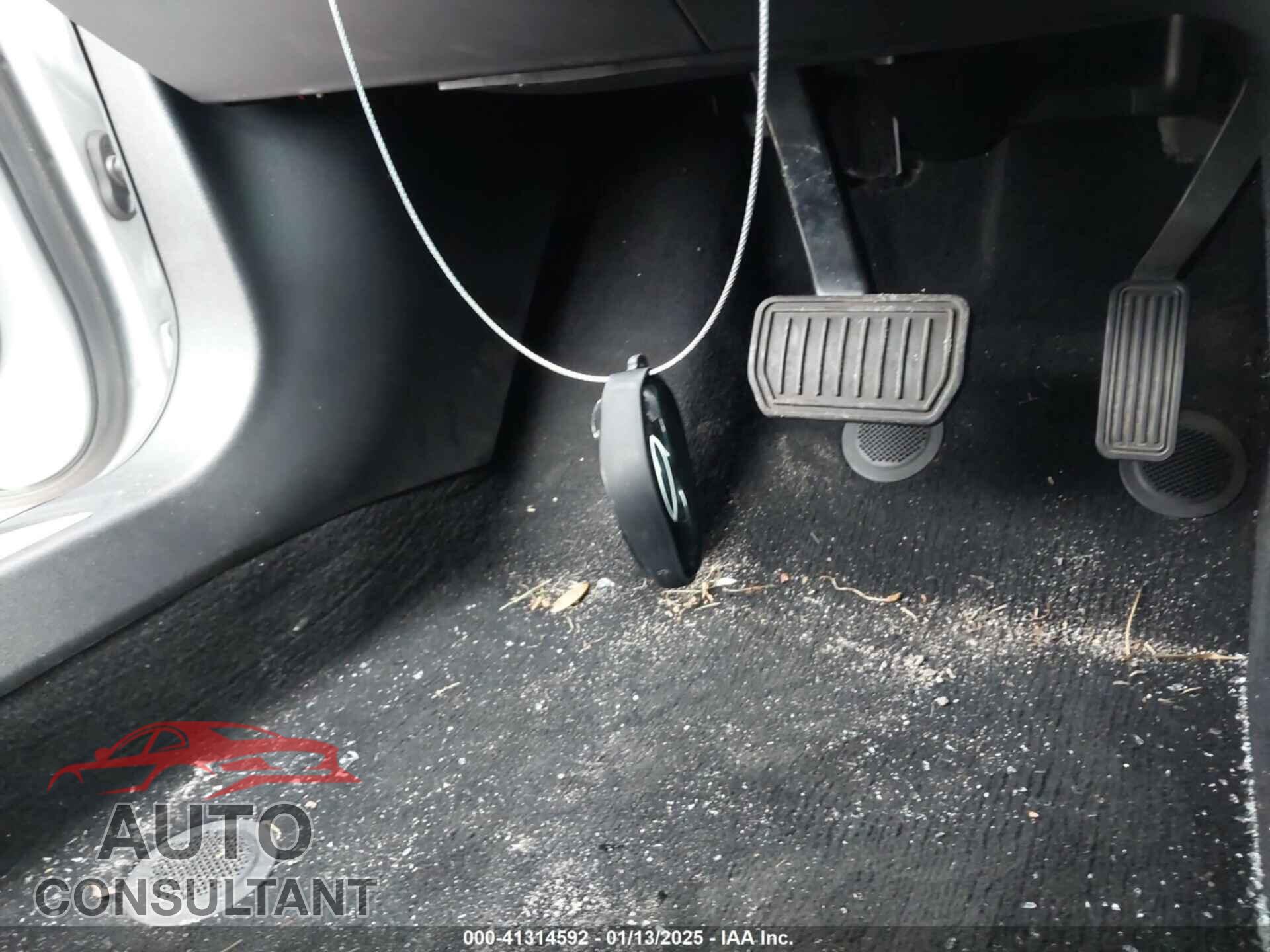 TESLA MODEL S 2018 - 5YJSA1E2XJF258809