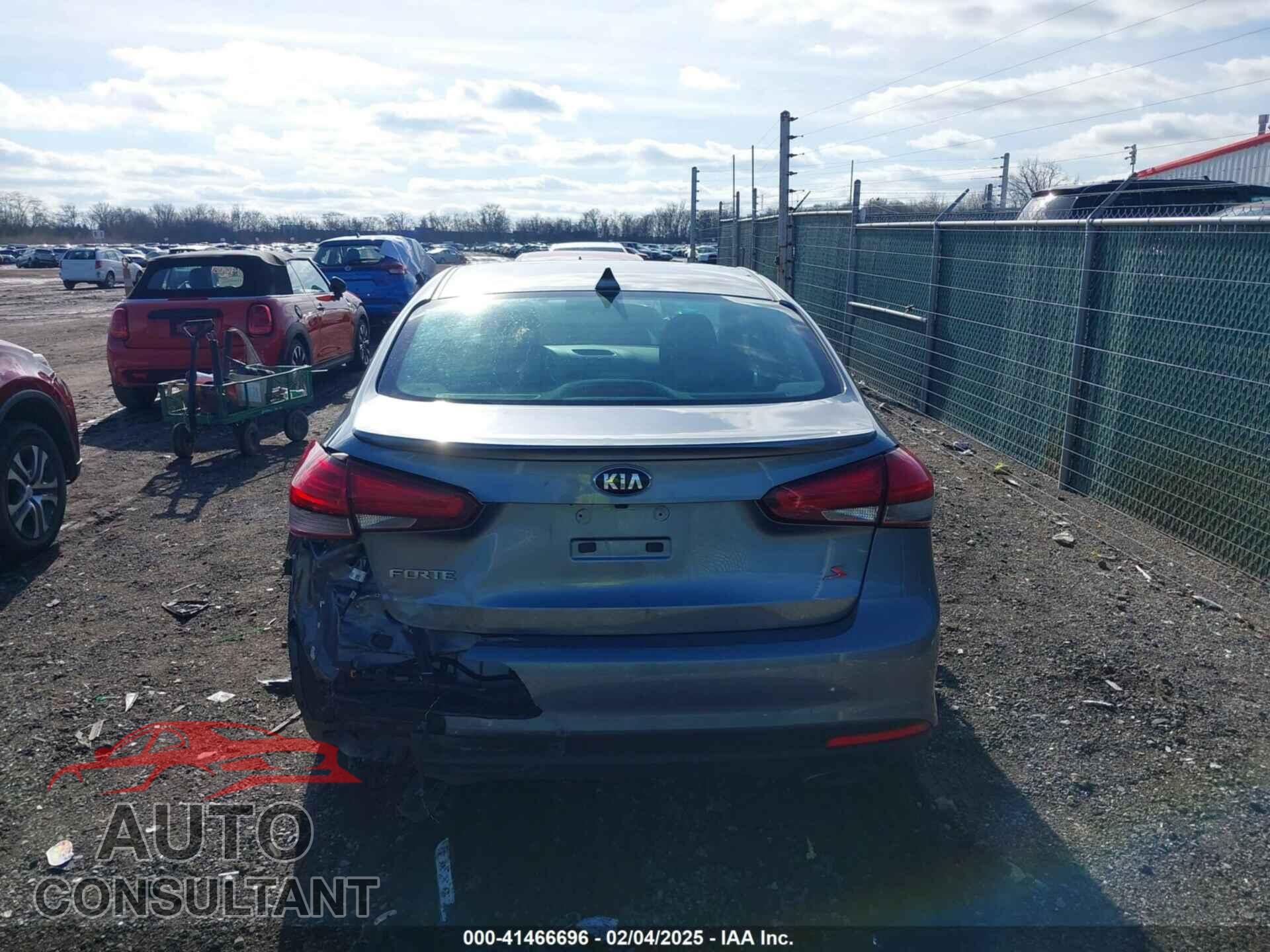 KIA FORTE 2017 - 3KPFL4A73HE044078