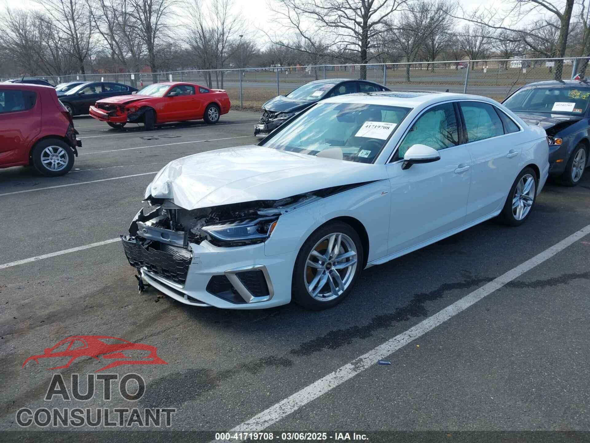 AUDI A4 2023 - WAUDAAF40PN010696