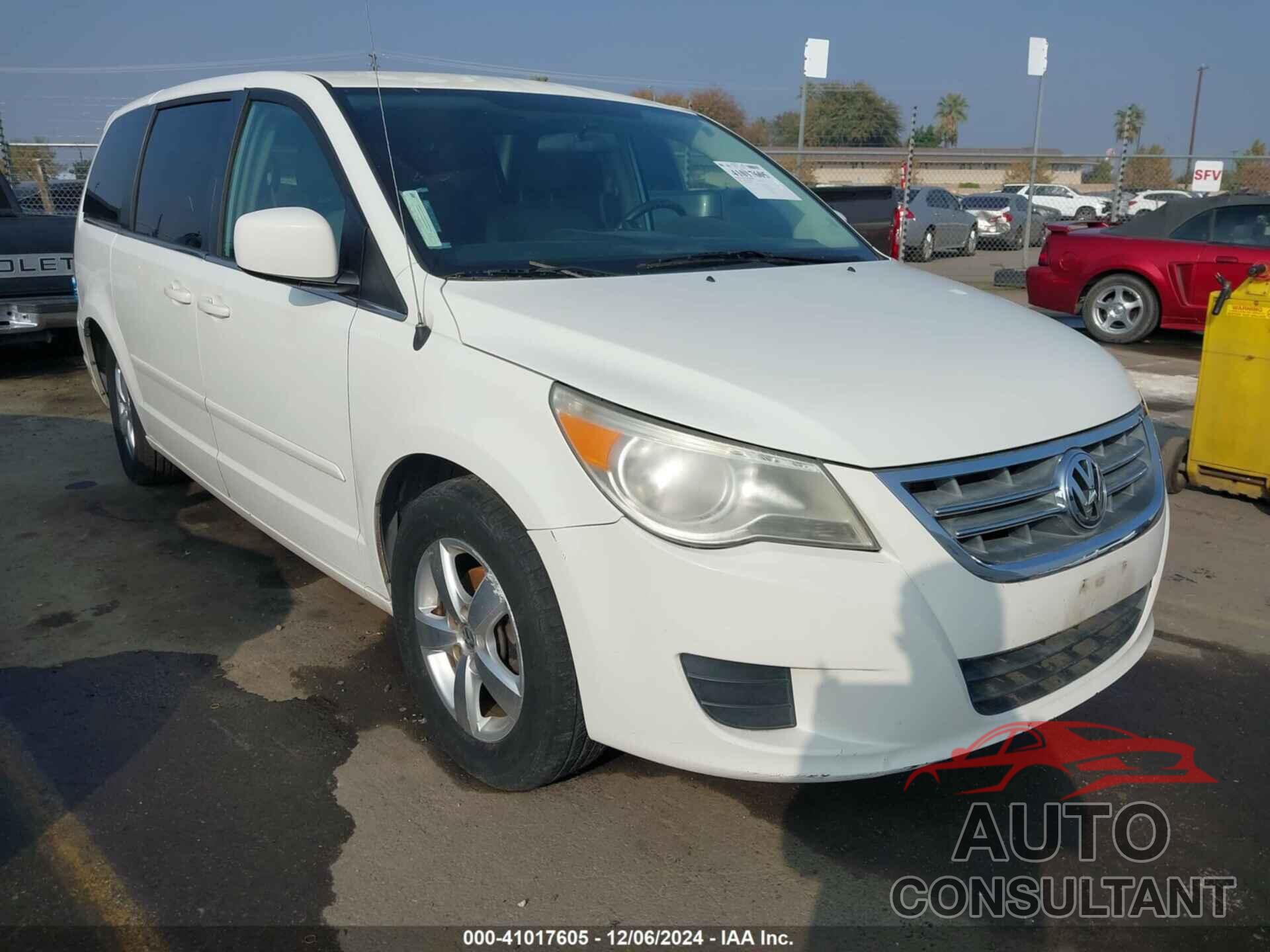 VOLKSWAGEN ROUTAN 2009 - 2V8HW34139R564061