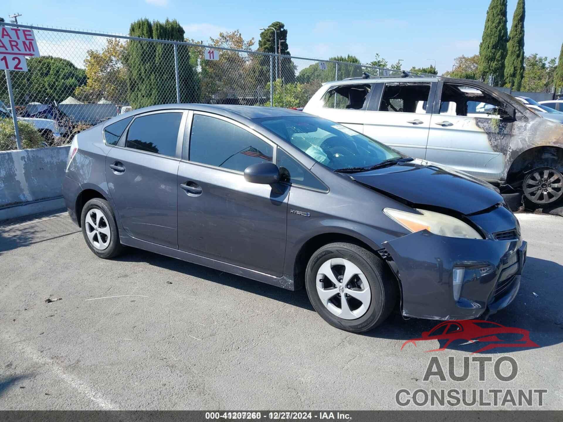 TOYOTA PRIUS 2013 - JTDKN3DUXD5661388