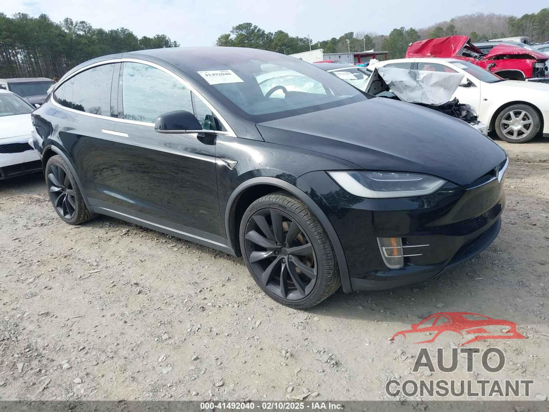 TESLA MODEL X 2017 - 5YJXCBE20HF069506