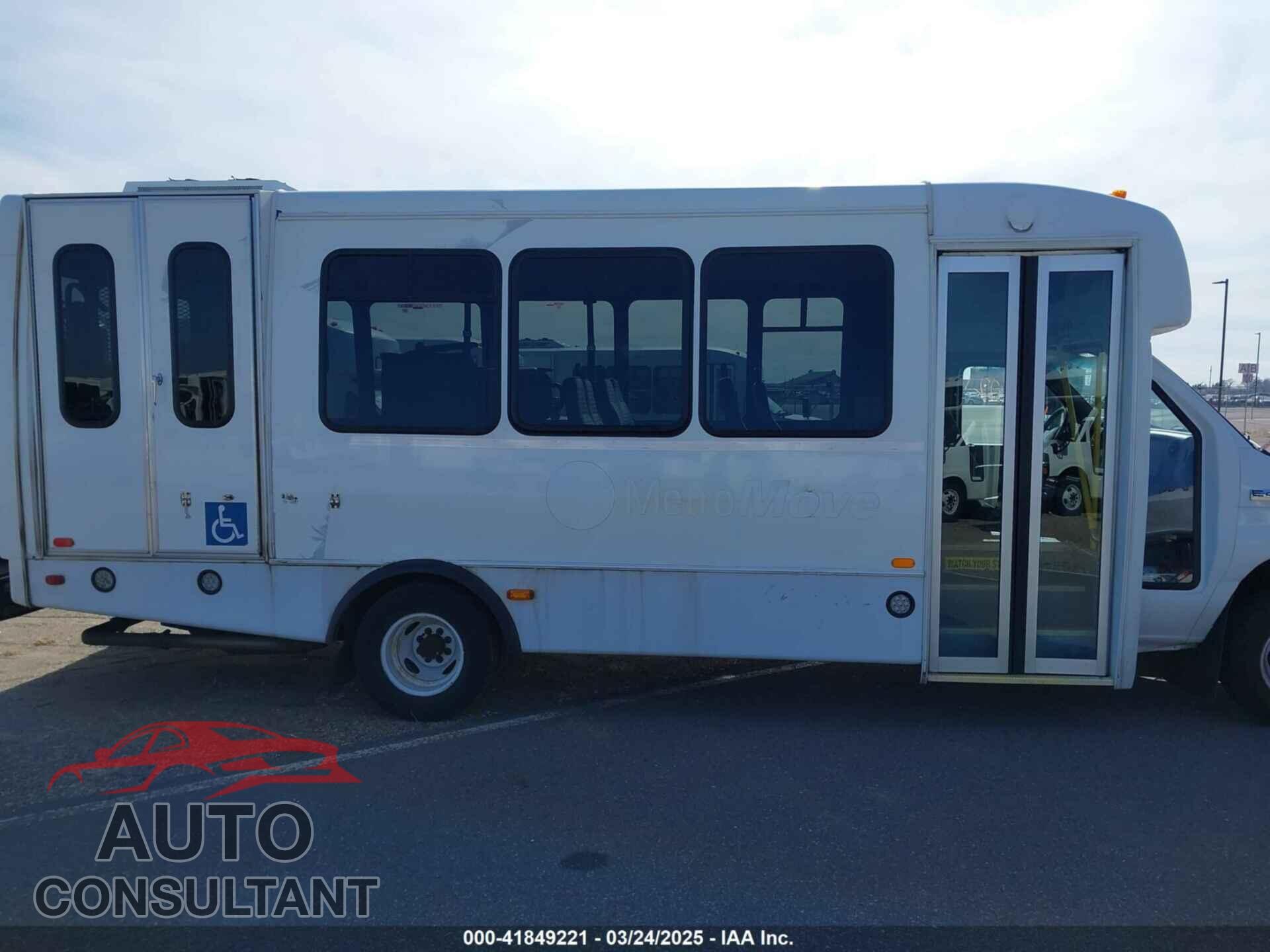 FORD E-450 CUTAWAY 2017 - 1FDFE4FS4HDC67329