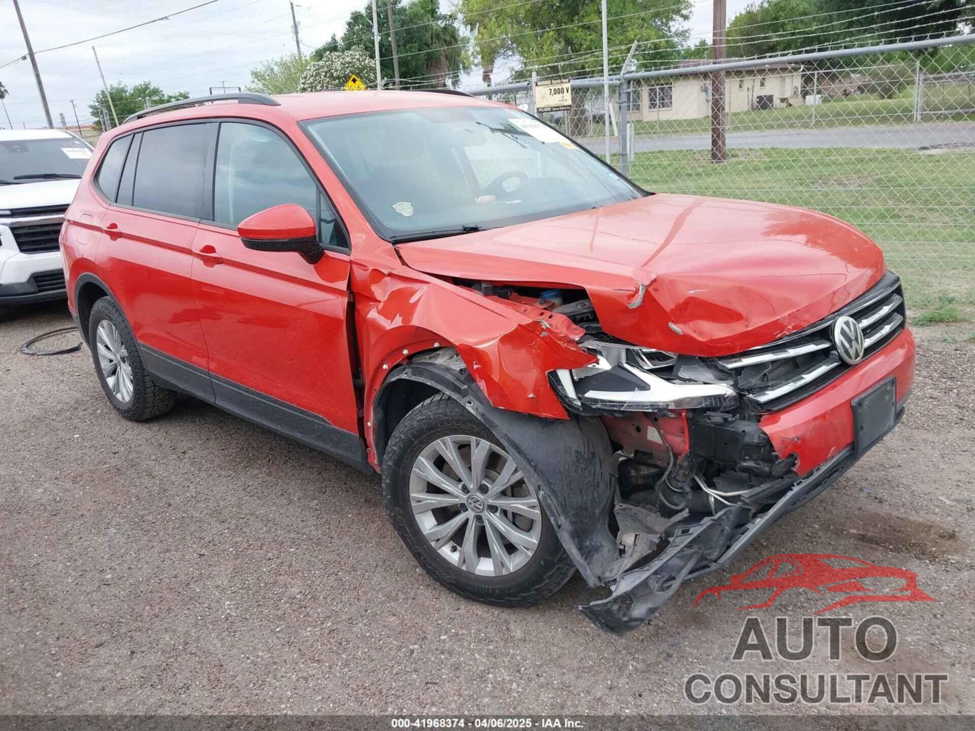 VOLKSWAGEN TIGUAN 2019 - 3VV0B7AXXKM189661