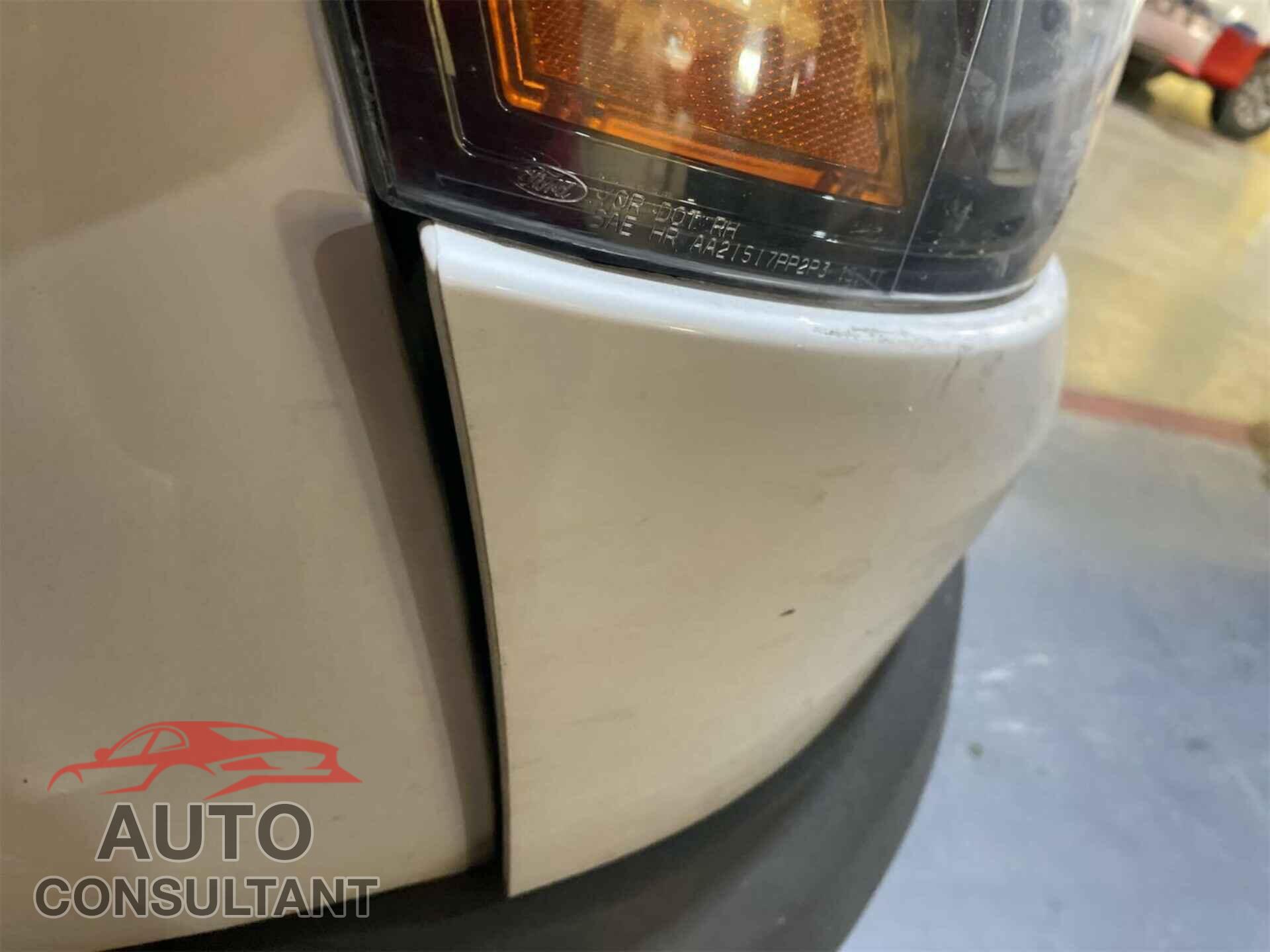 FORD TRANSIT-150 2019 - 1FTYE1YM0KKB31969