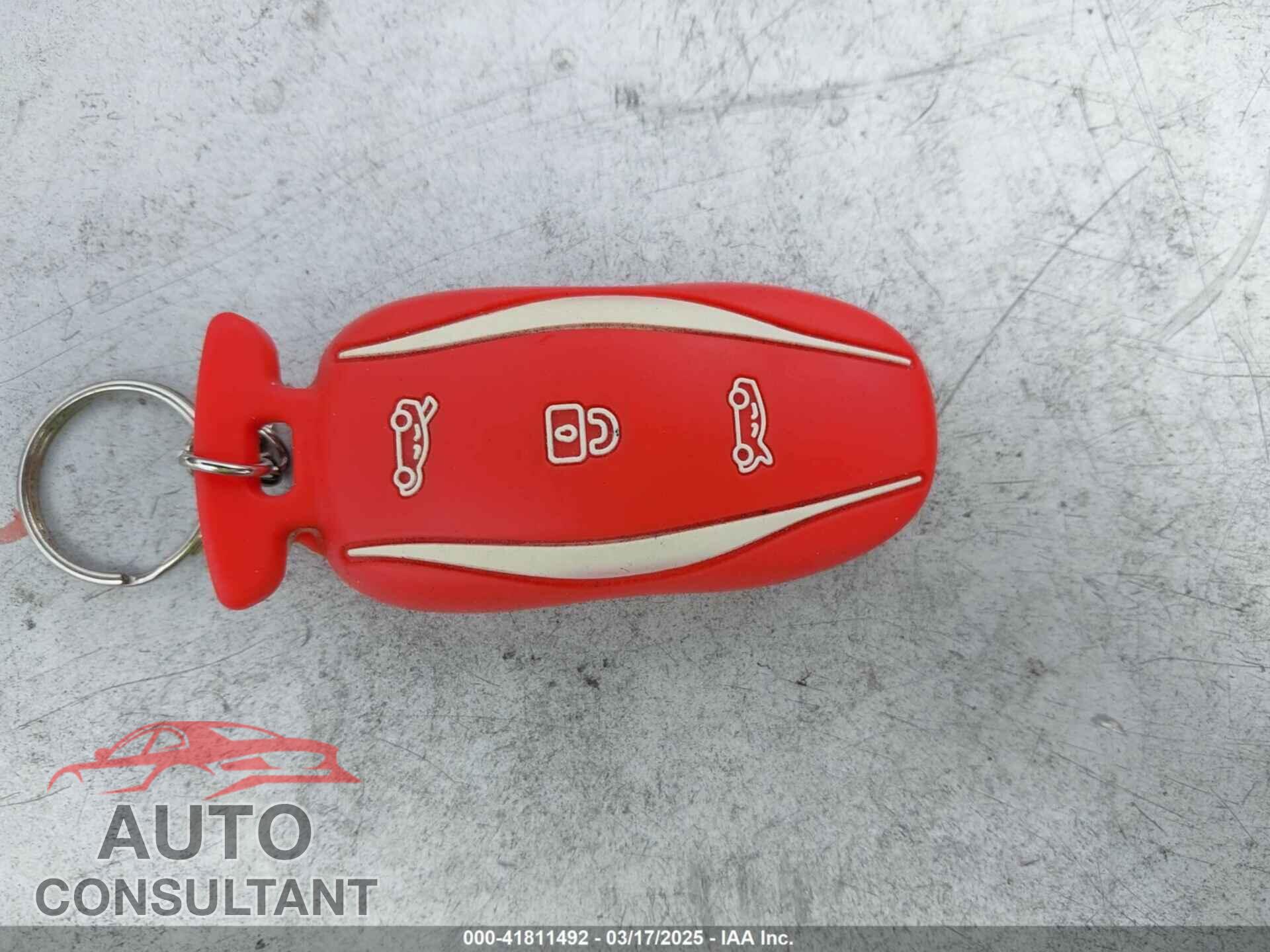 TESLA MODEL S 2013 - 5YJSA1CP2DFP06270