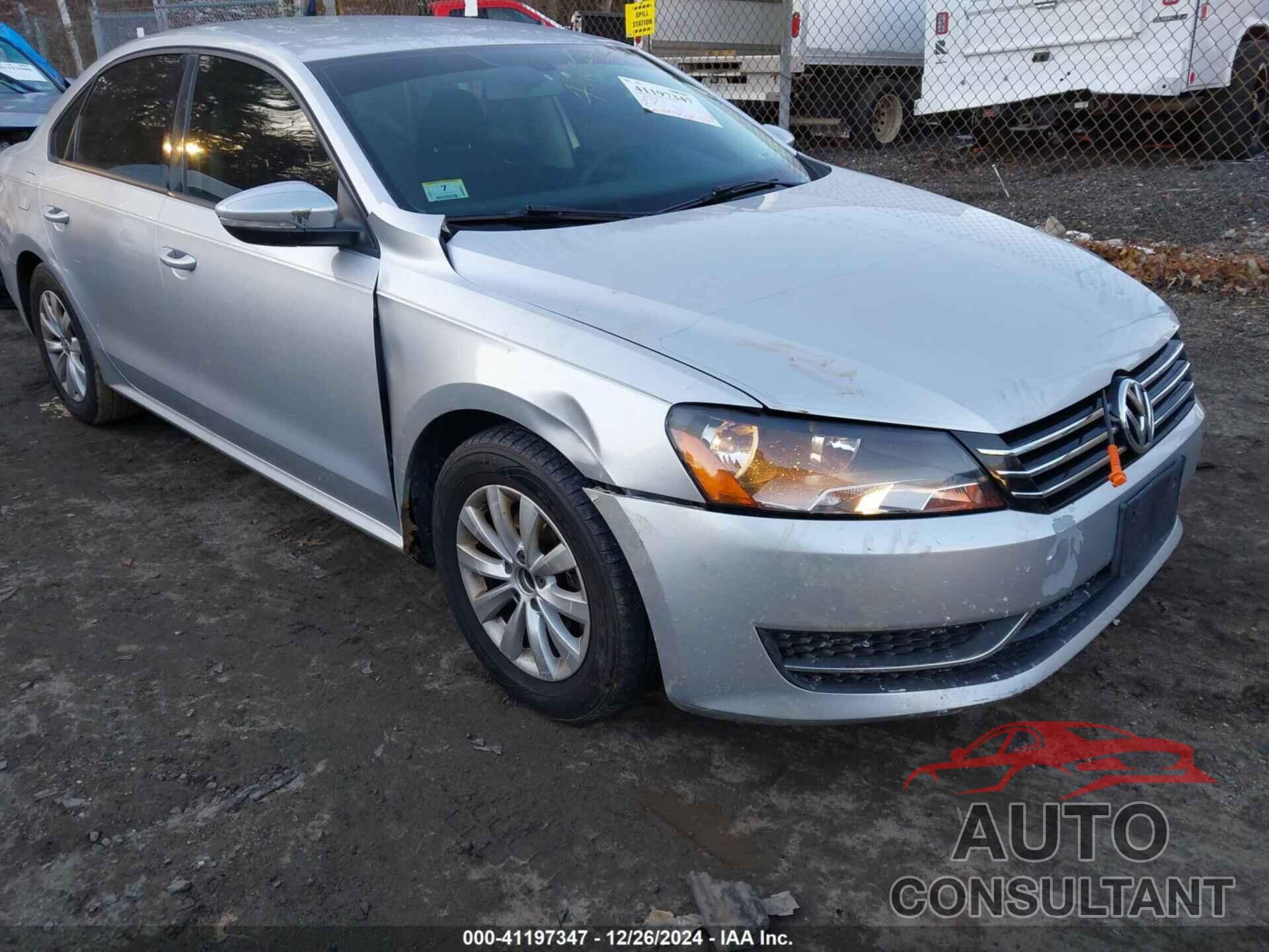 VOLKSWAGEN PASSAT 2012 - 1VWAP7A38CC051148