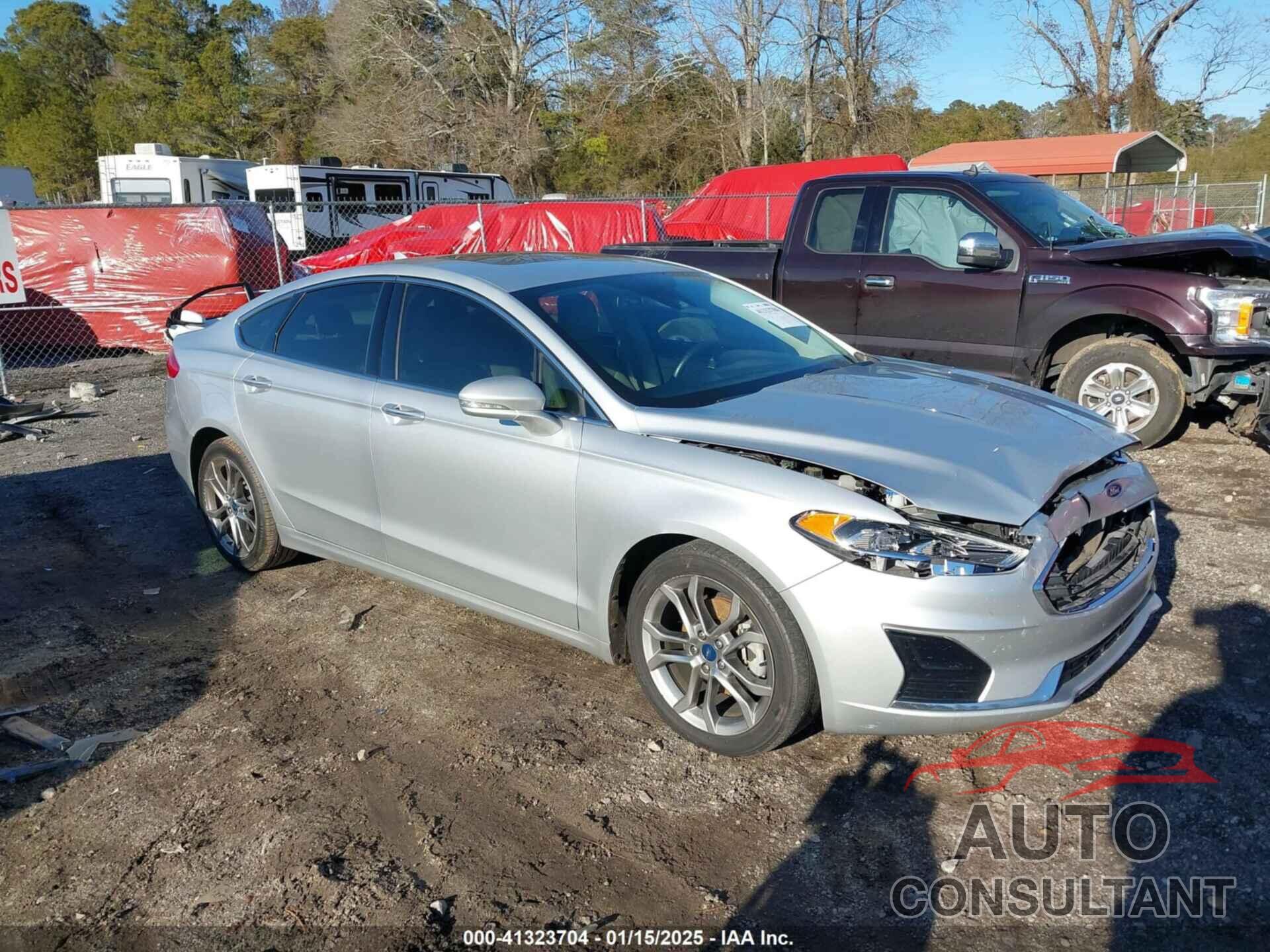 FORD FUSION 2019 - 3FA6P0CD1KR150972