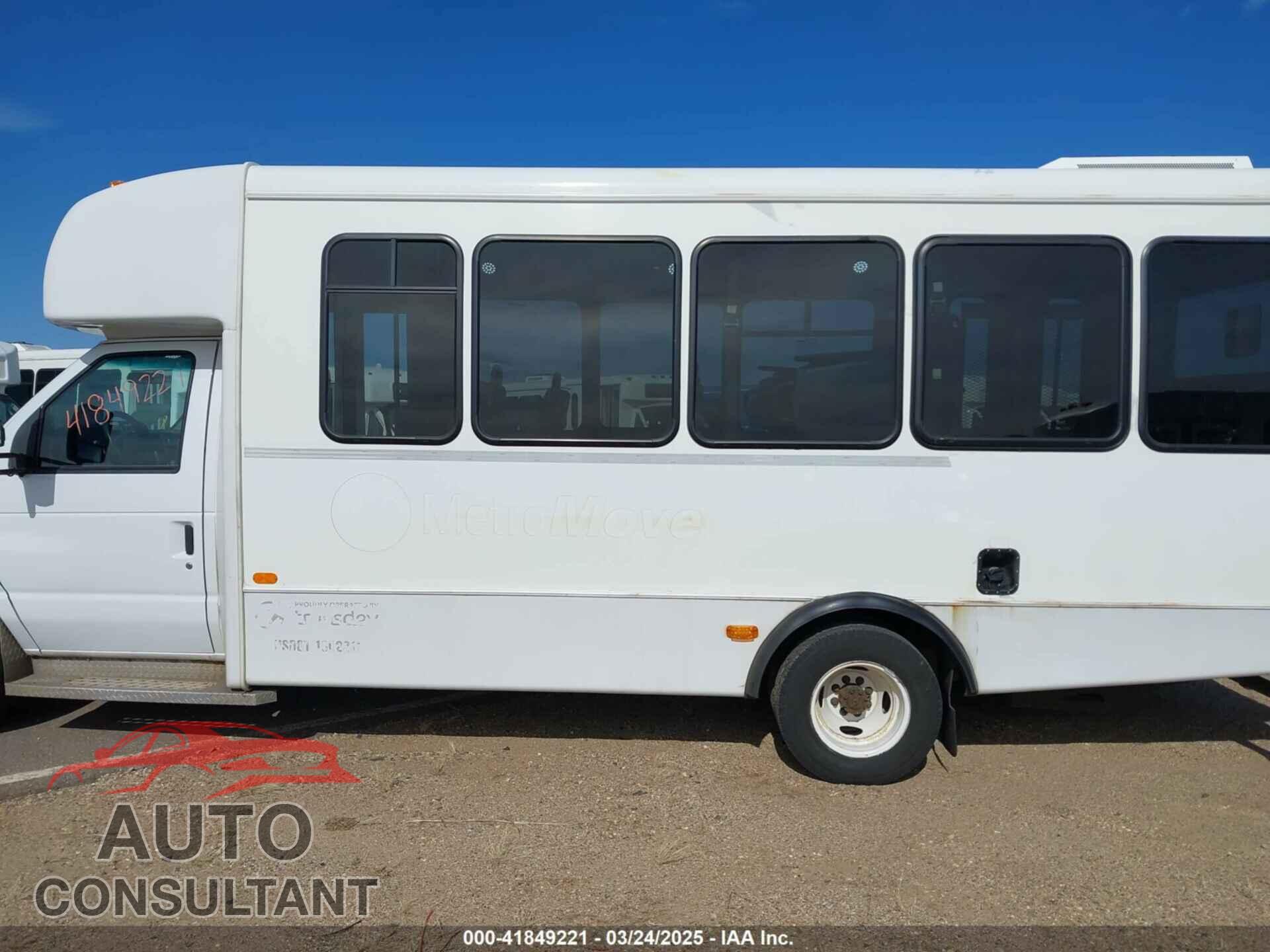 FORD E-450 CUTAWAY 2017 - 1FDFE4FS4HDC67329