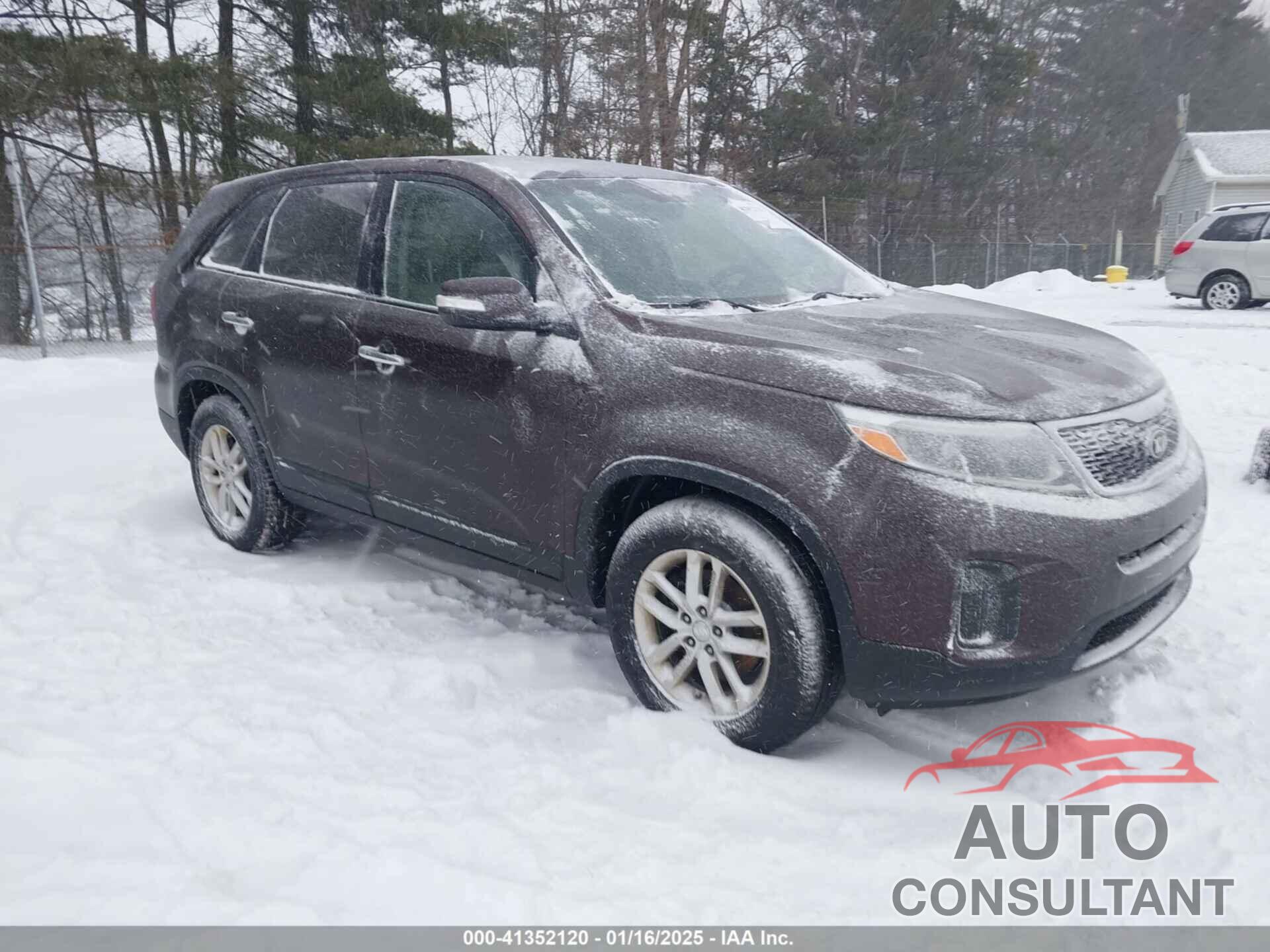 KIA SORENTO 2015 - 5XYKT3A61FG572783