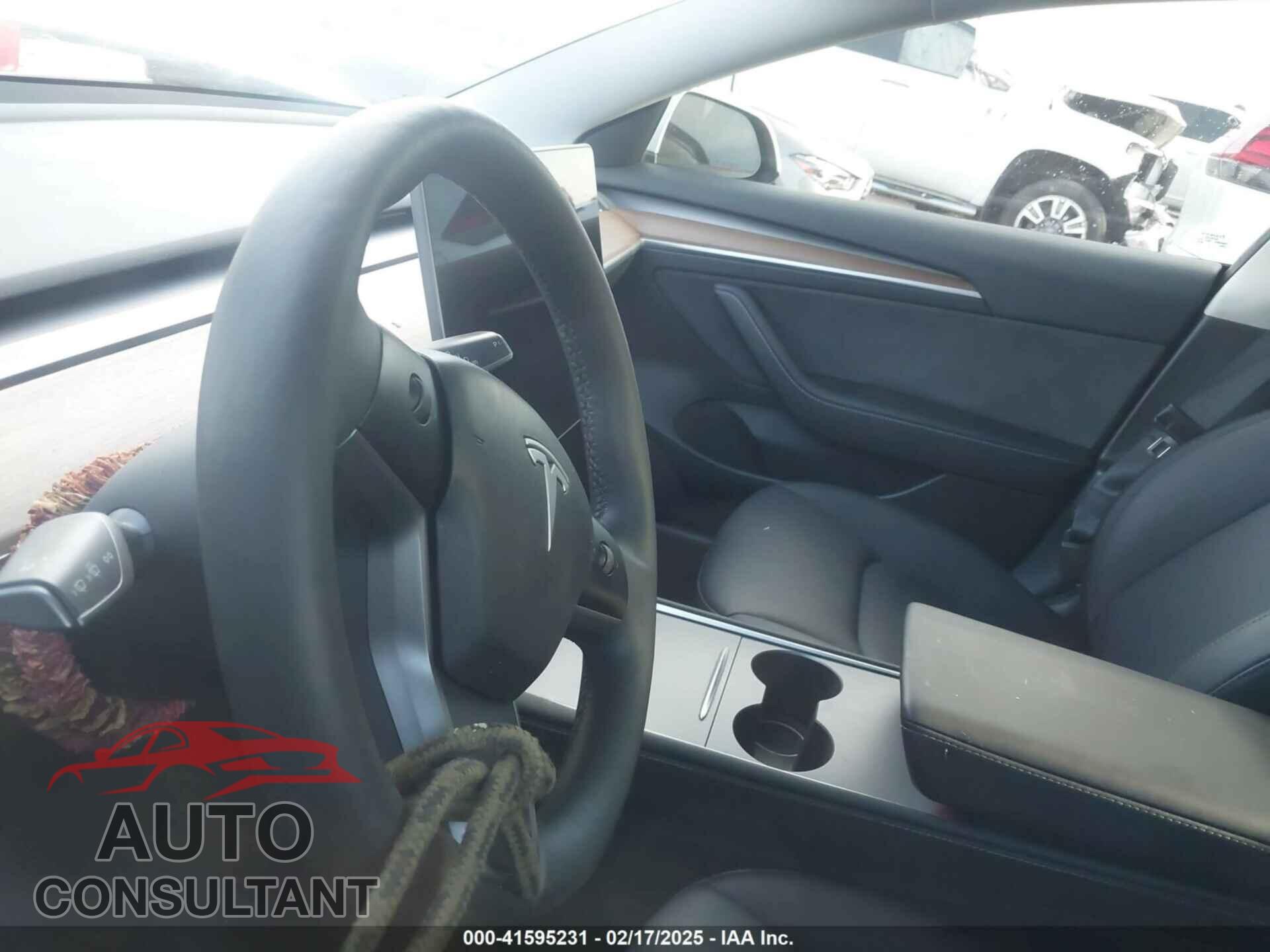 TESLA MODEL 3 2023 - 5YJ3E1EA4PF501099