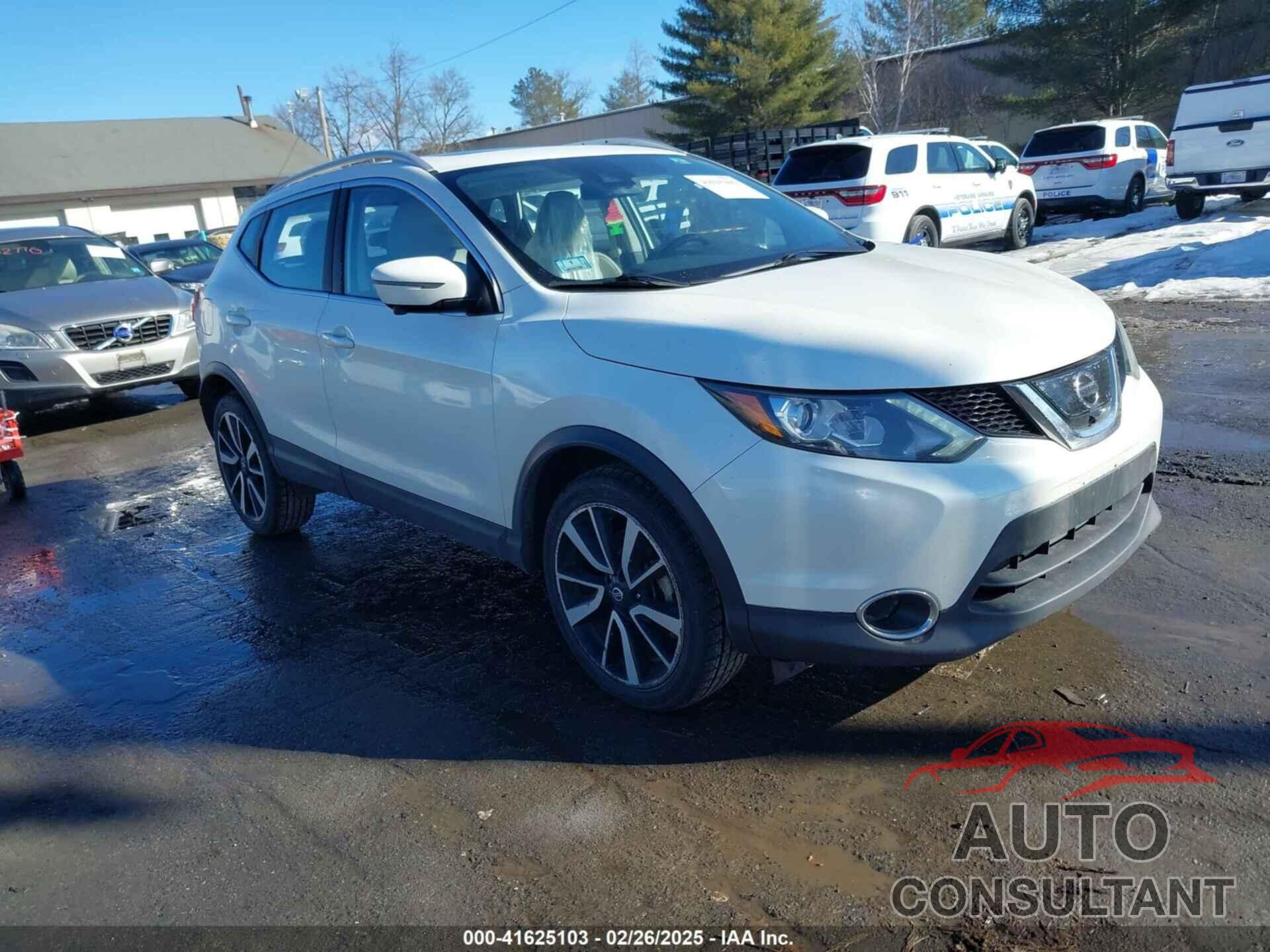 NISSAN ROGUE SPORT 2017 - JN1BJ1CR6HW118250