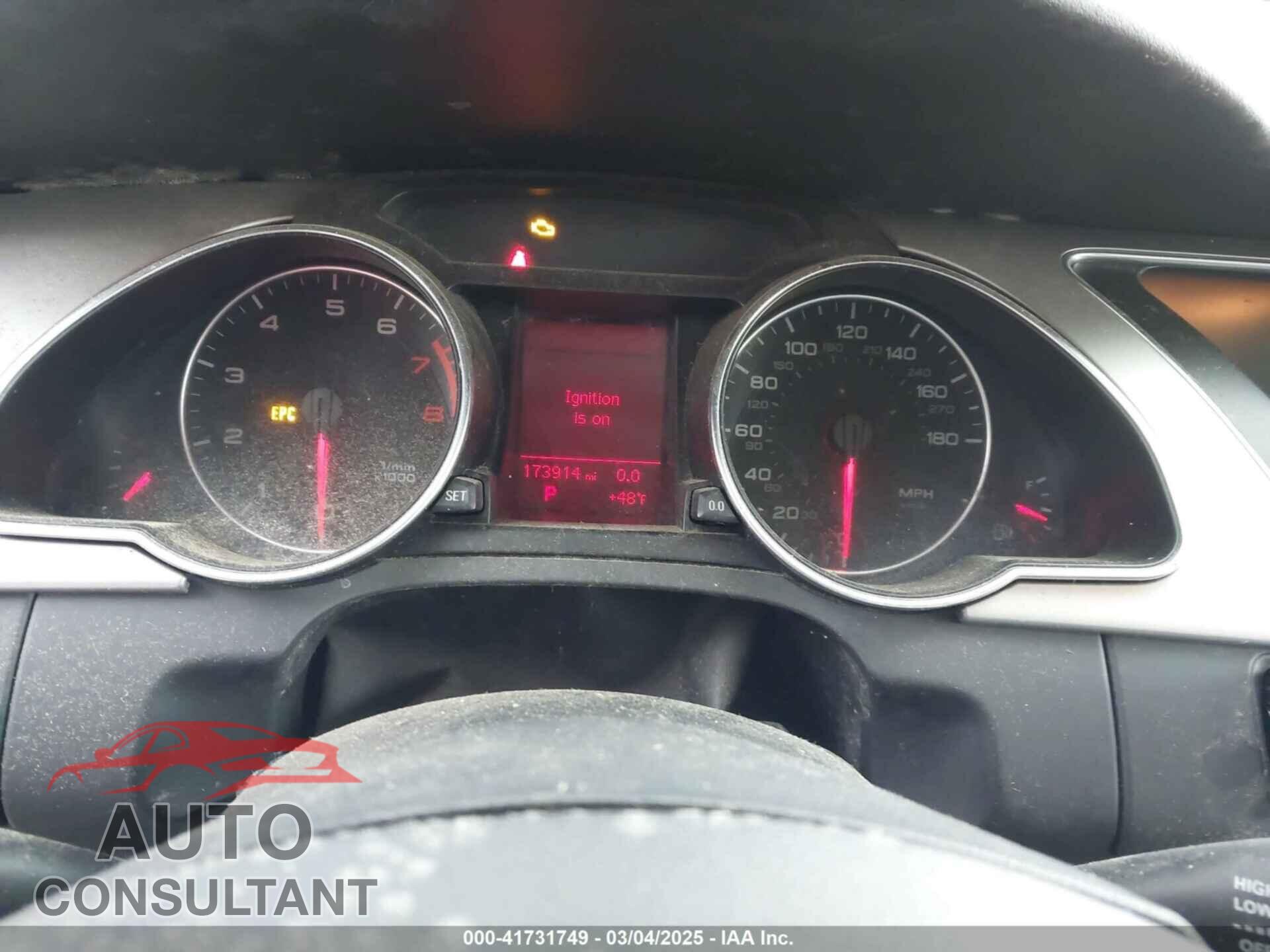 AUDI A5 2012 - WAULFAFR2CA021001