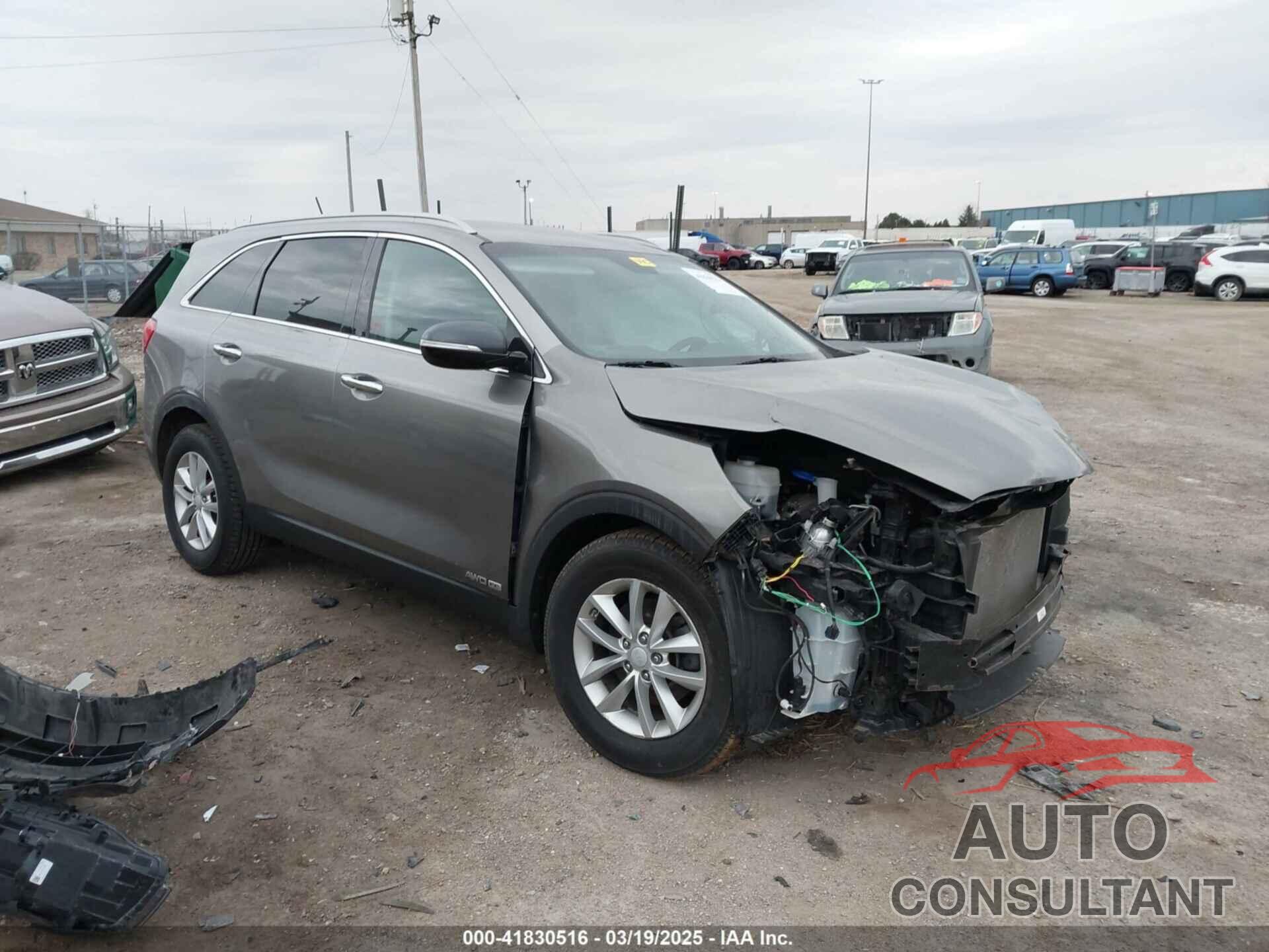 KIA SORENTO 2017 - 5XYPGDA56HG212550