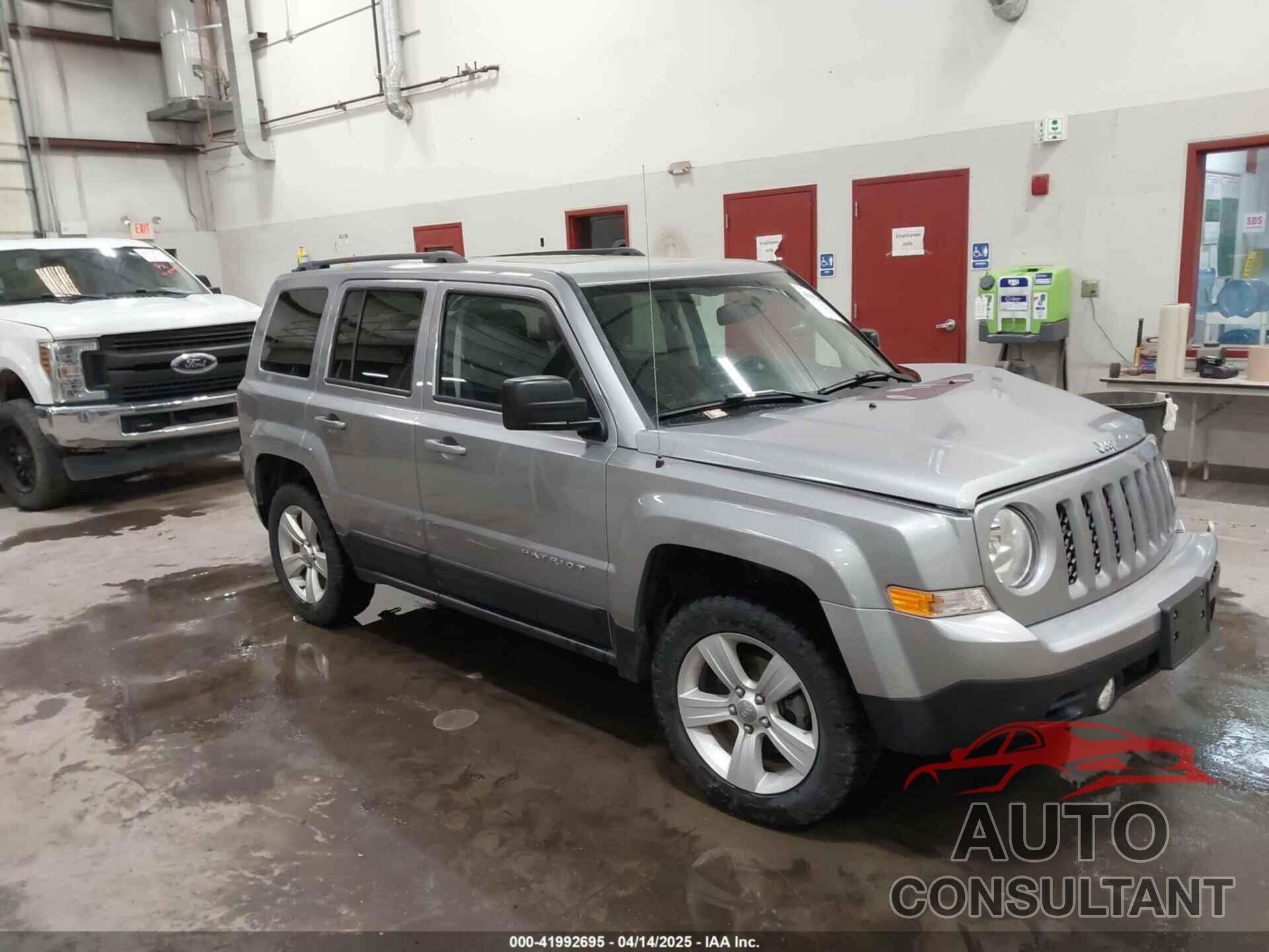 JEEP PATRIOT 2017 - 1C4NJRFB3HD122212