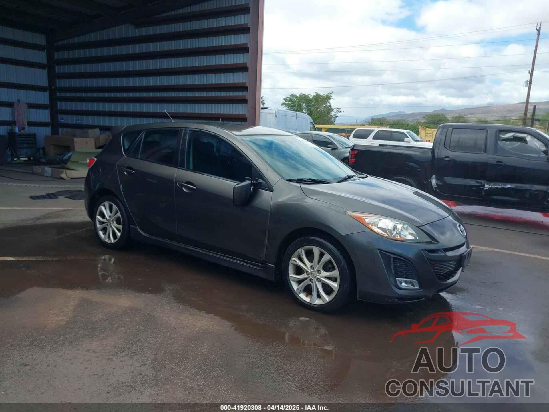MAZDA MAZDA3 2011 - JM1BL1K52B1374072