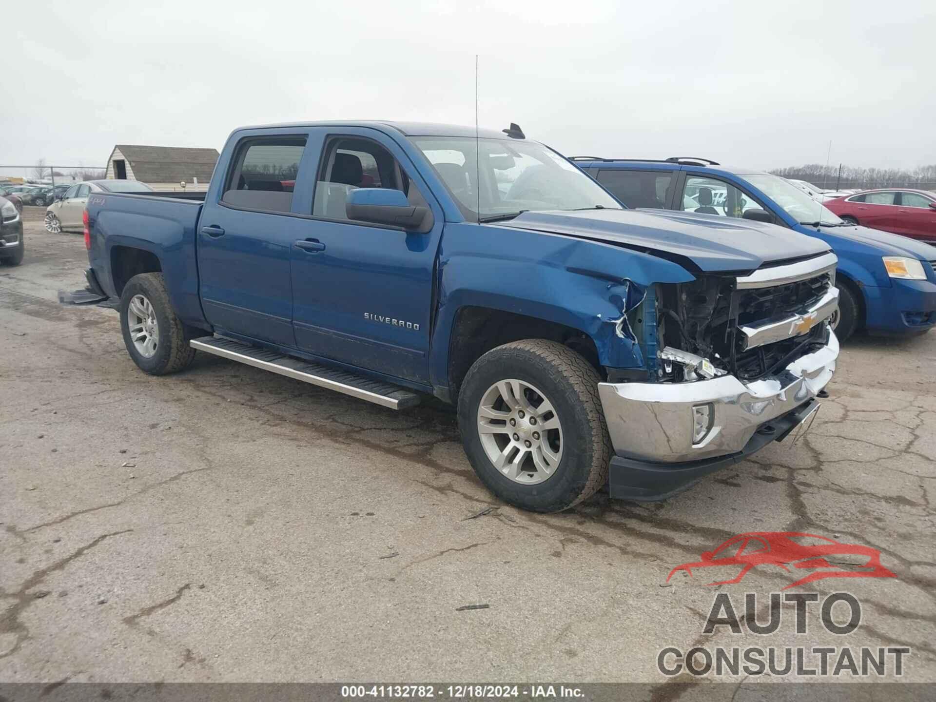 CHEVROLET SILVERADO 1500 2018 - 3GCUKREC1JG372141