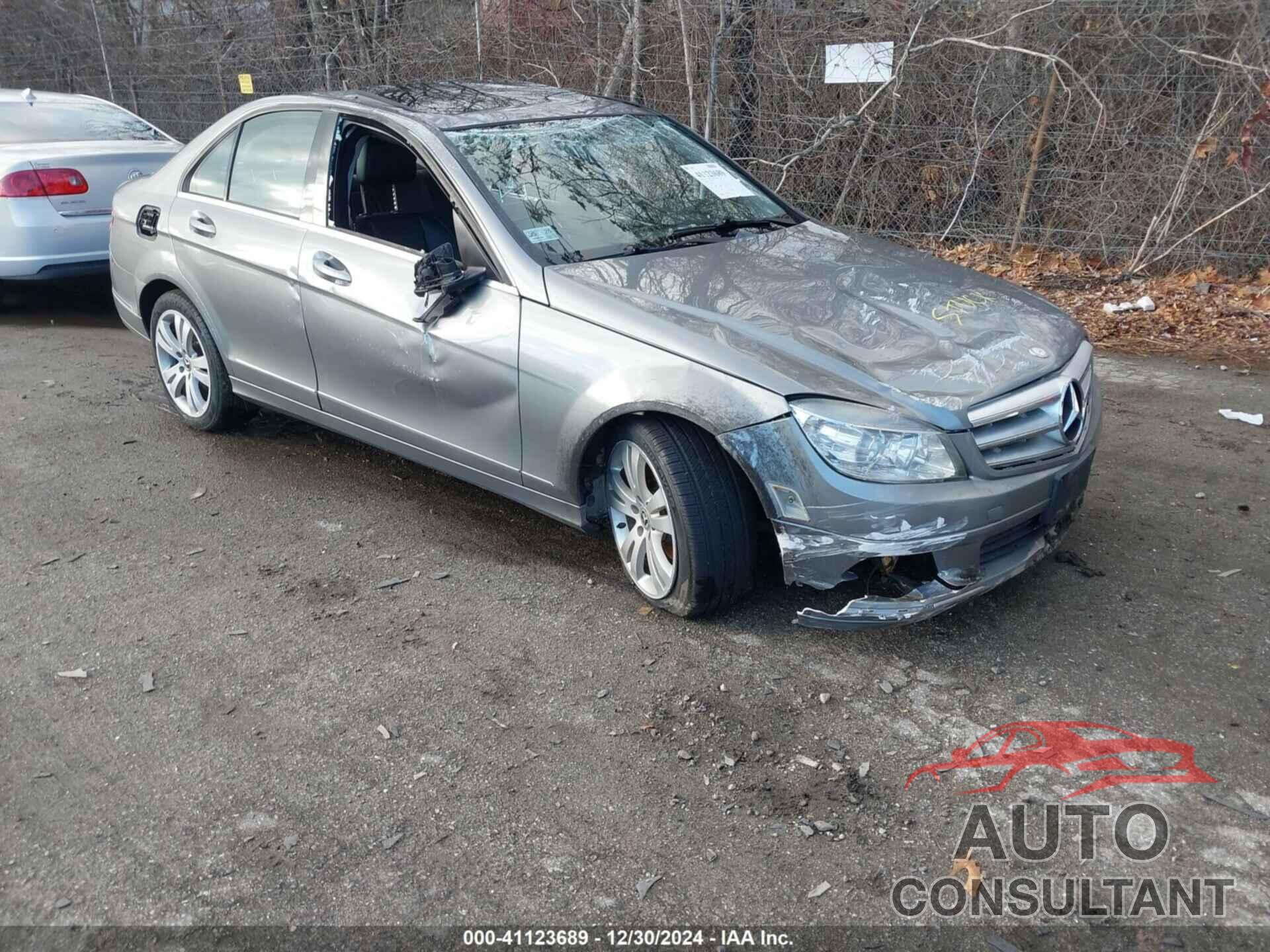 MERCEDES-BENZ C 300 2011 - WDDGF8BB6BR150483