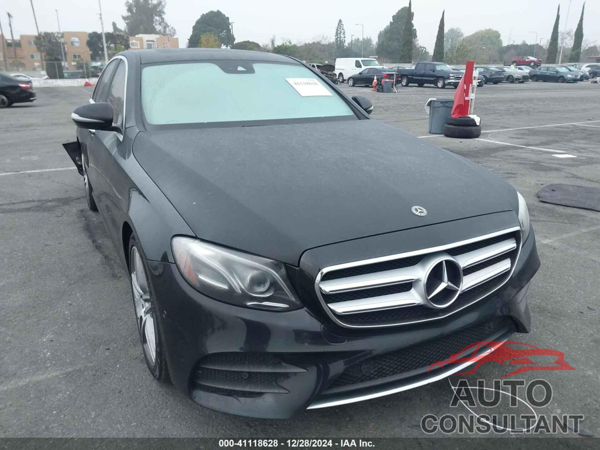 MERCEDES-BENZ E 300 2018 - WDDZF4JB5JA366132