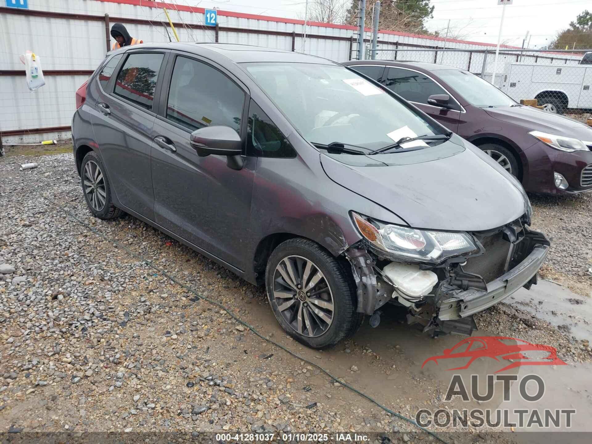 HONDA FIT 2015 - 3HGGK5H89FM767000