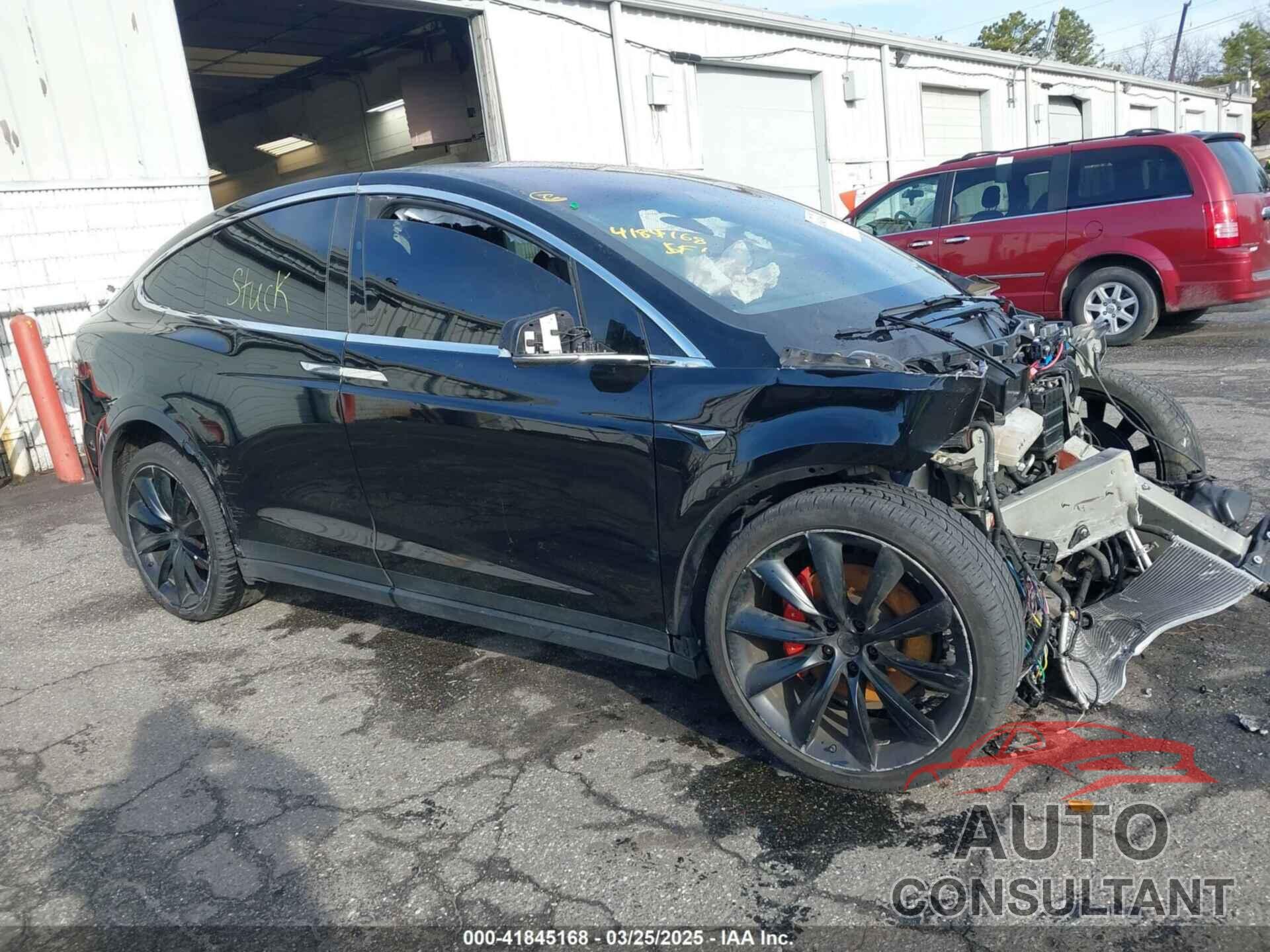 TESLA MODEL X 2020 - 5YJXCAE41LF248223