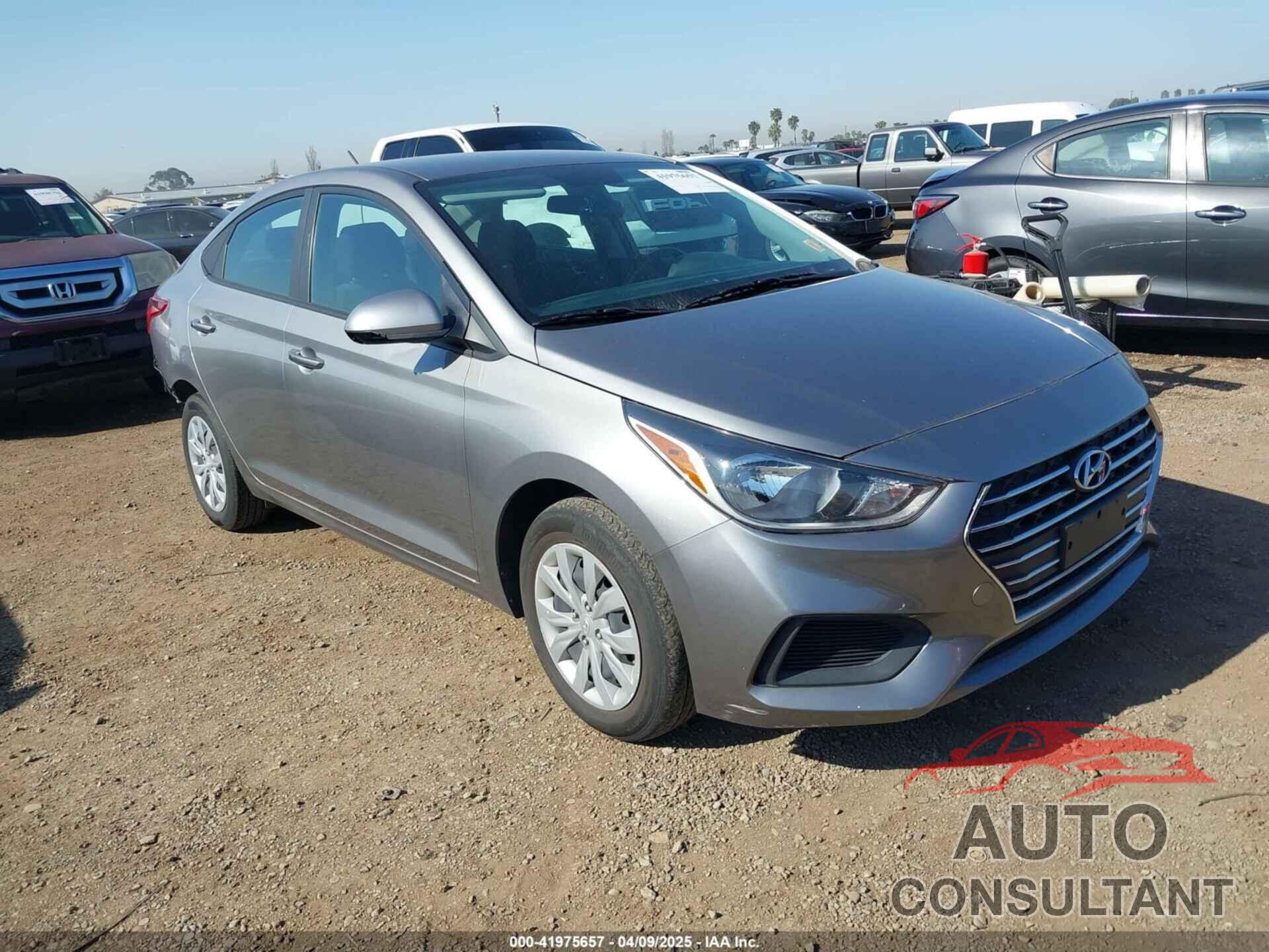 HYUNDAI ACCENT 2022 - 3KPC24A6XNE164078