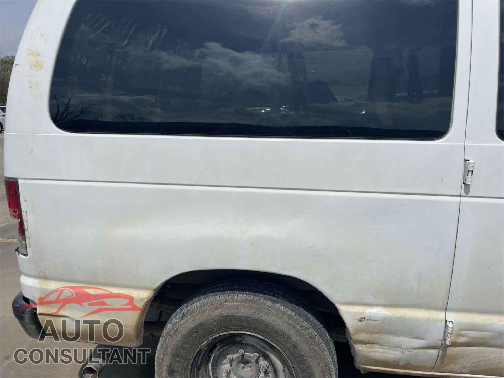 FORD ECONOLINE 2011 - 1FMNE1BL0BDA04013