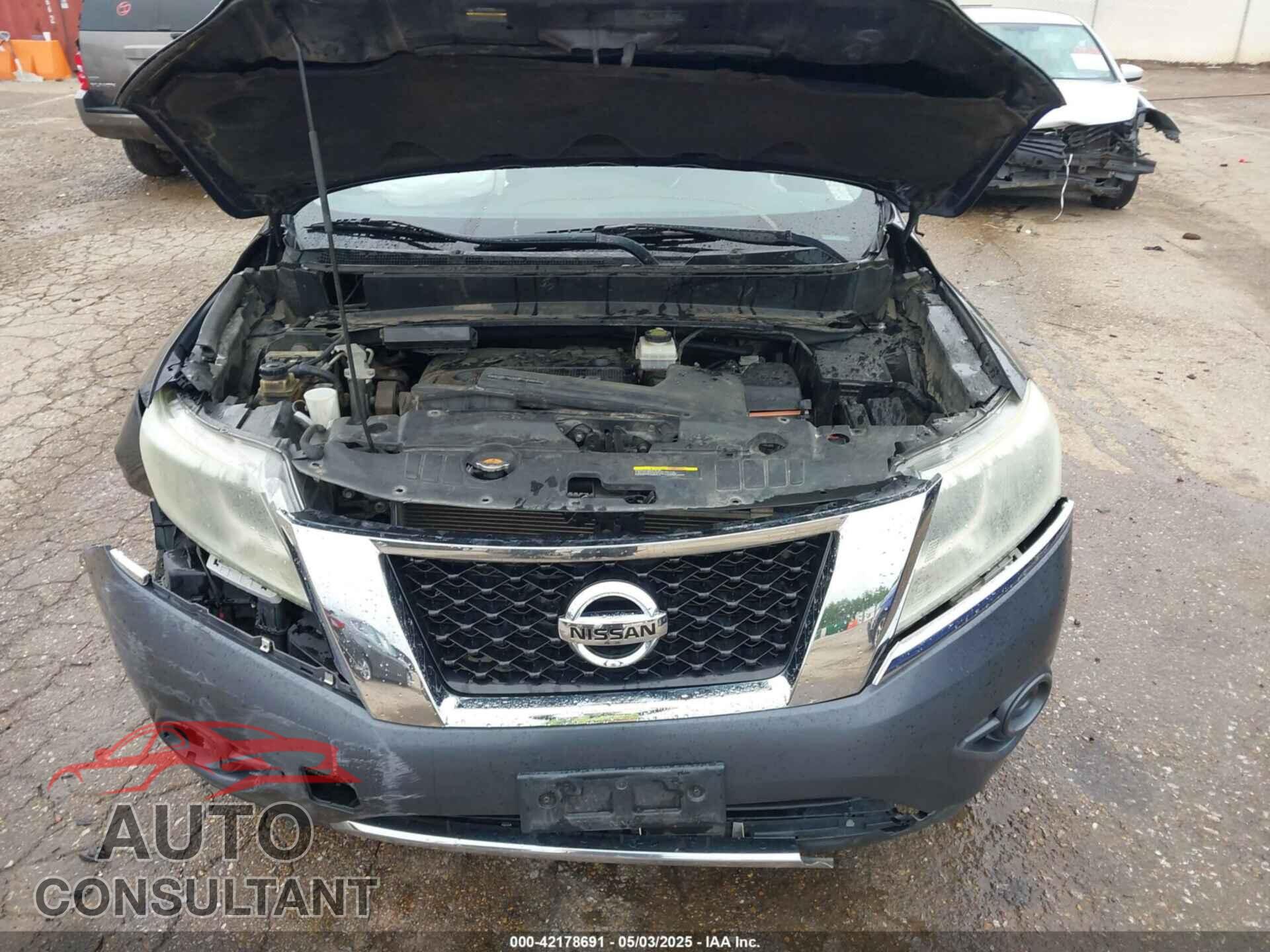 NISSAN PATHFINDER 2013 - 5N1AR2MN7DC632702