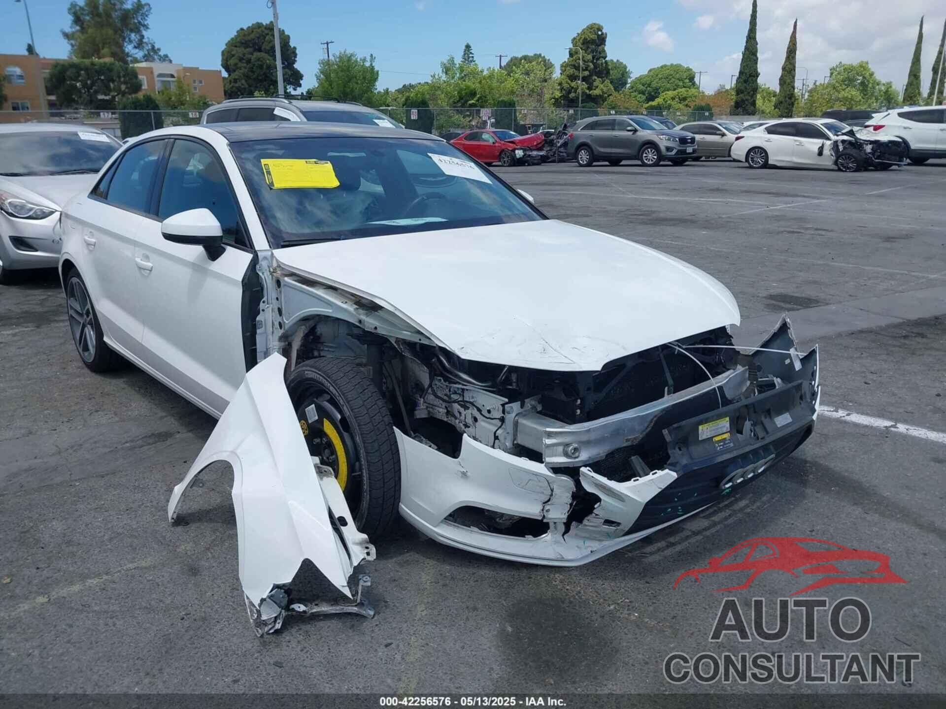 AUDI A3 2019 - WAUAUGFF3KA100939