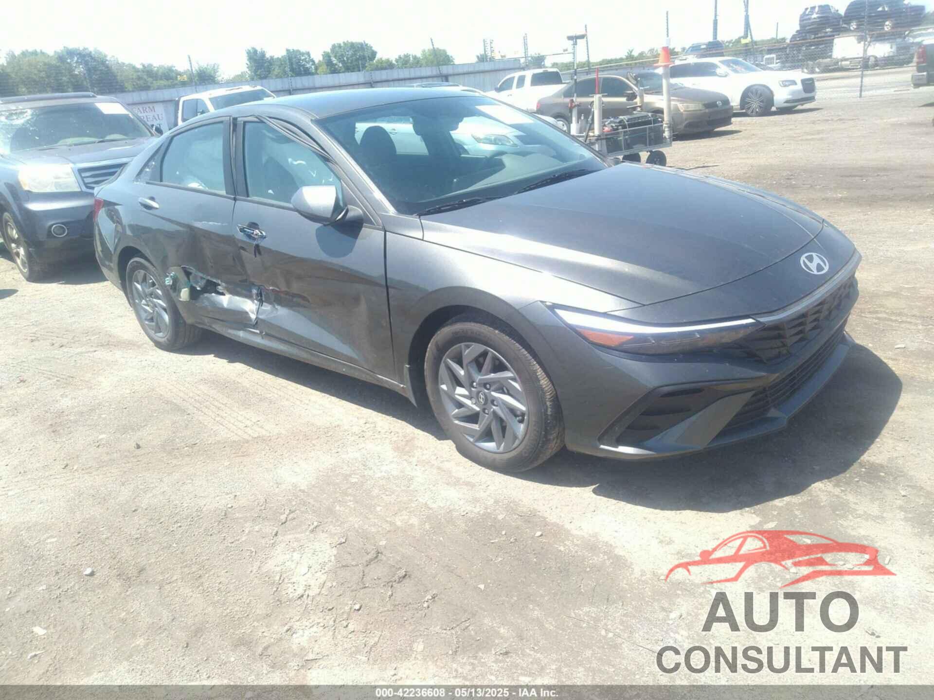 HYUNDAI ELANTRA 2024 - KMHLM4DG9RU815492