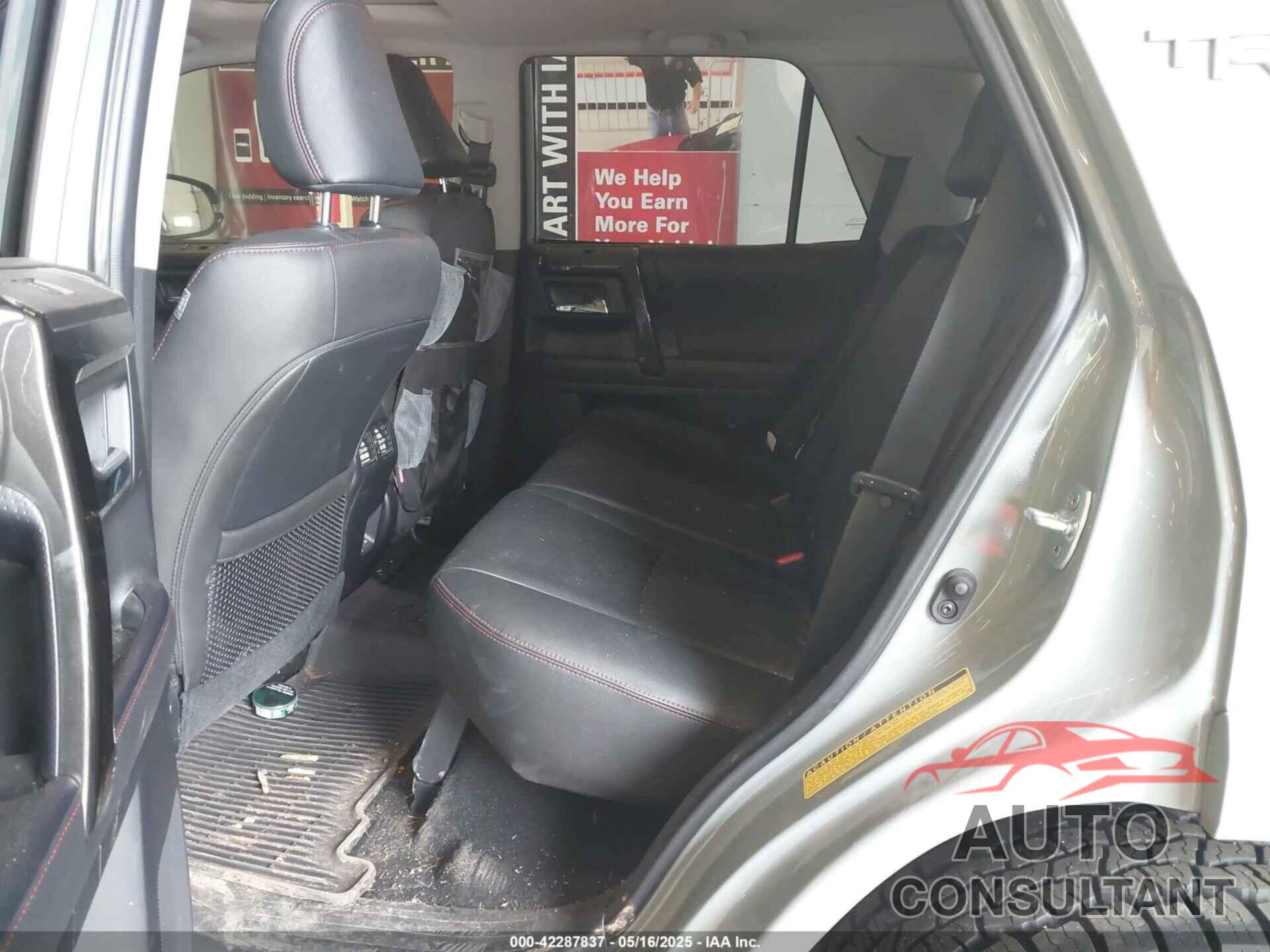 TOYOTA 4RUNNER 2023 - JTERU5JR5P6200817