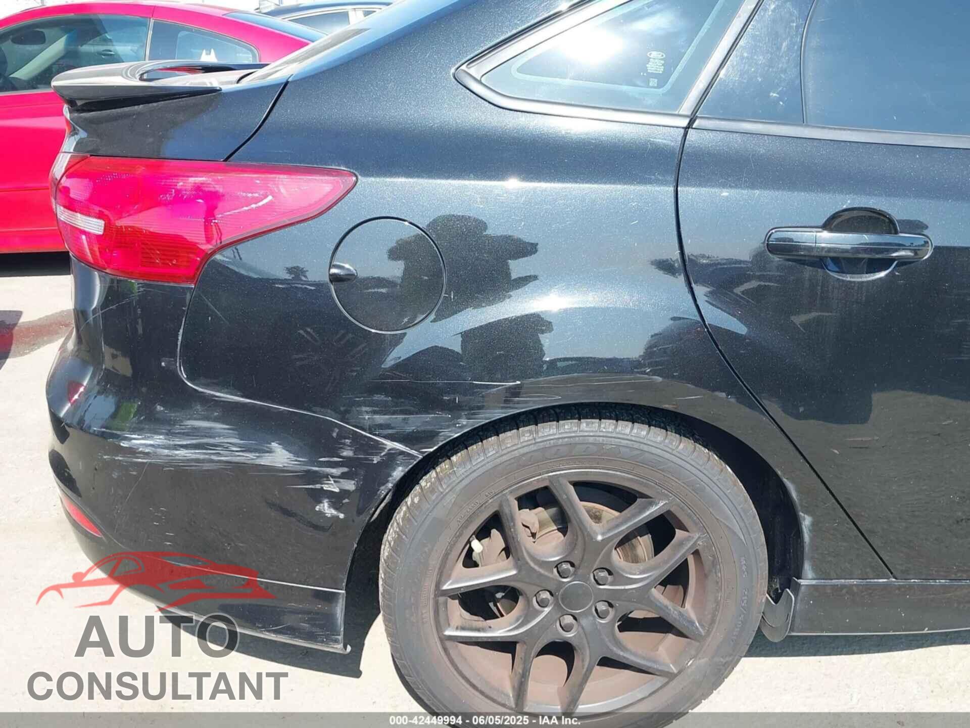 FORD FOCUS 2015 - 1FADP3FE0FL231799