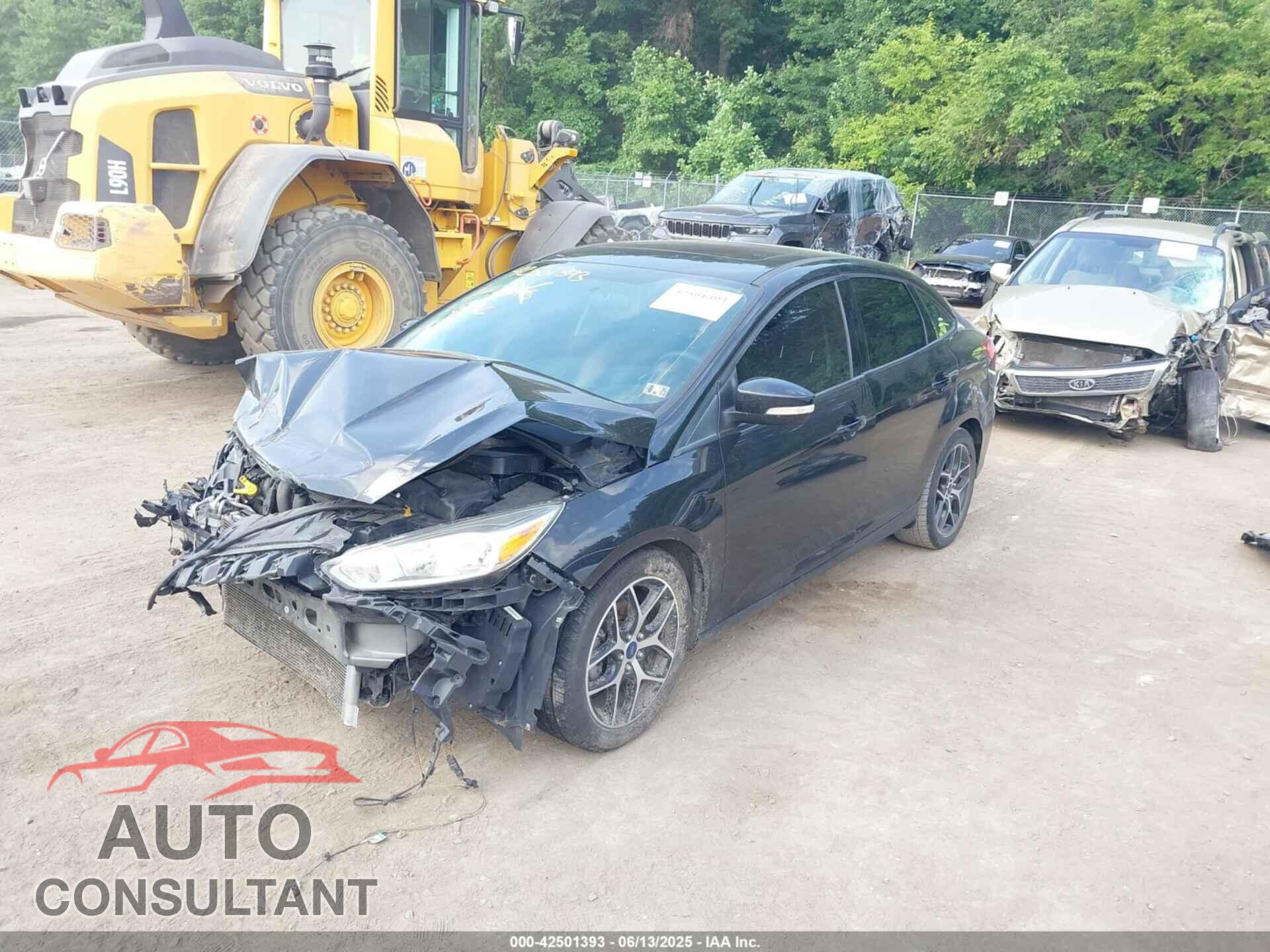 FORD FOCUS 2017 - 1FADP3H28HL289729