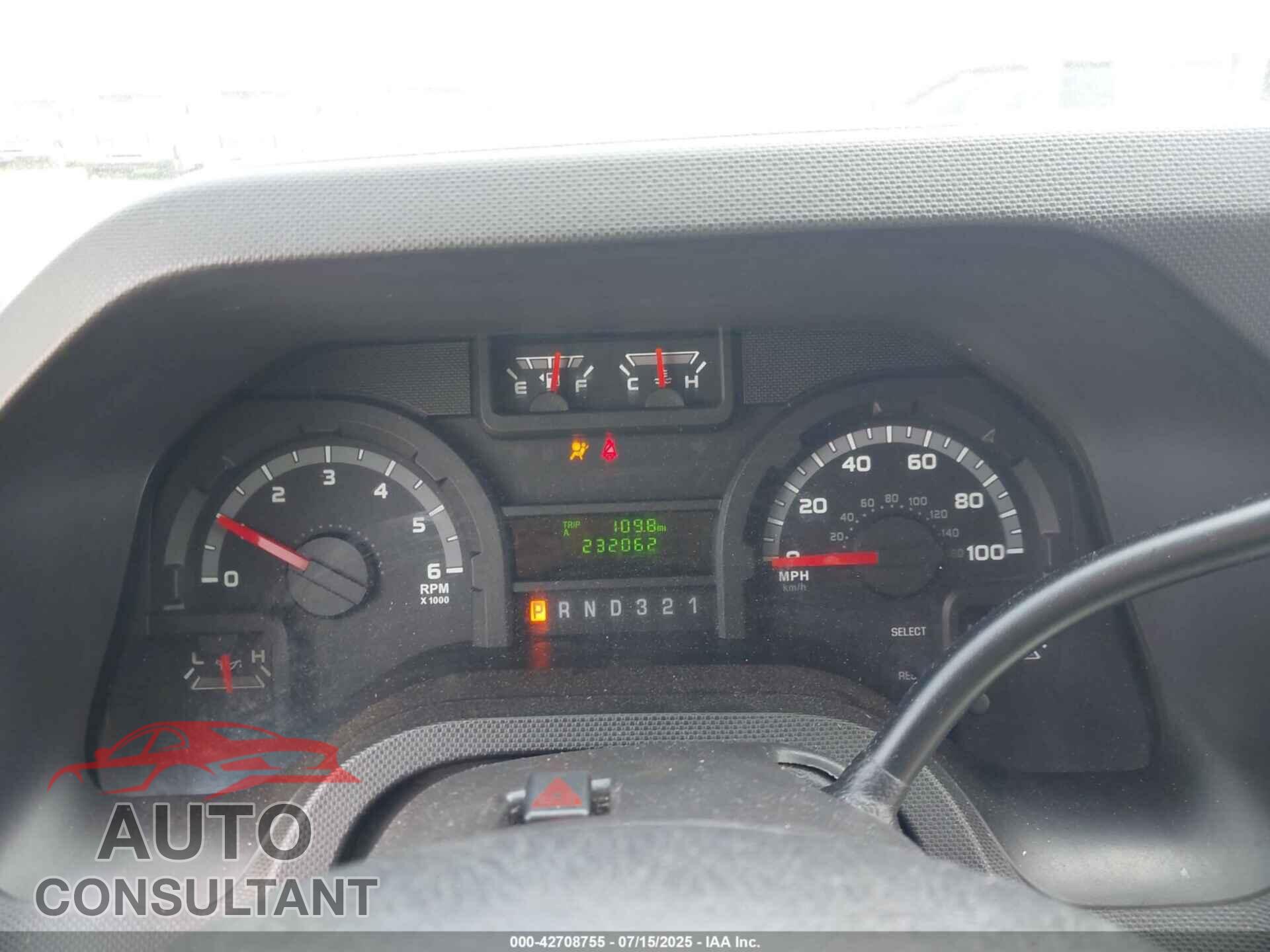 FORD ECONOLINE 2015 - 1FDEE4FL2FDA23826