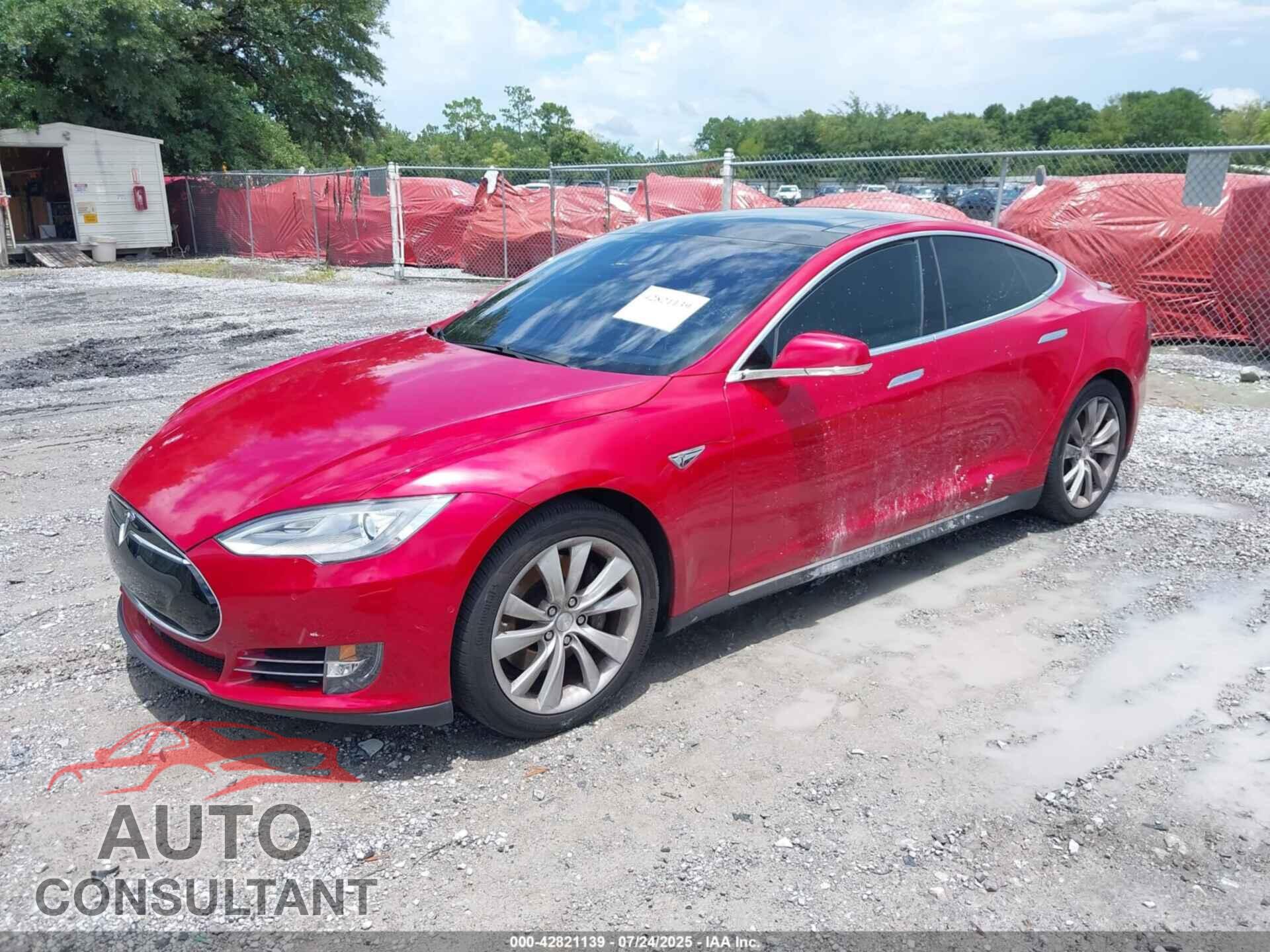 TESLA MODEL S 2015 - 5YJSA1H11FF080282