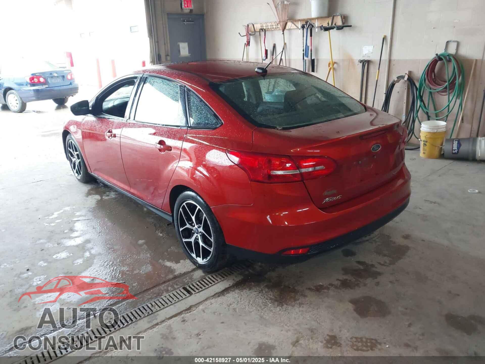 FORD FOCUS 2018 - 1FADP3H26JL300829
