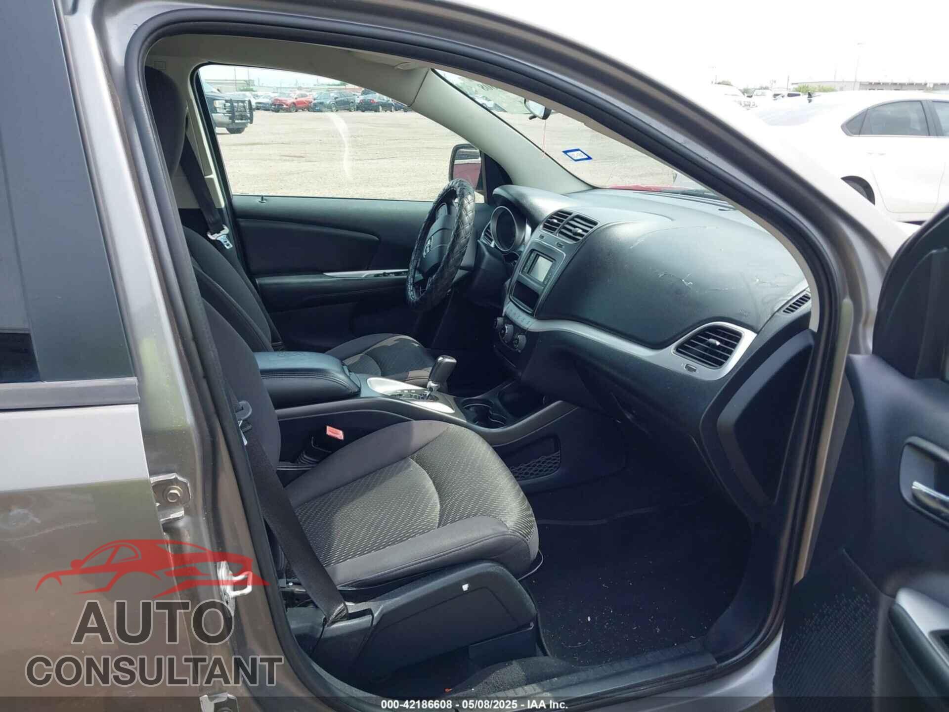 DODGE JOURNEY 2013 - 3C4PDCBG2DT592332