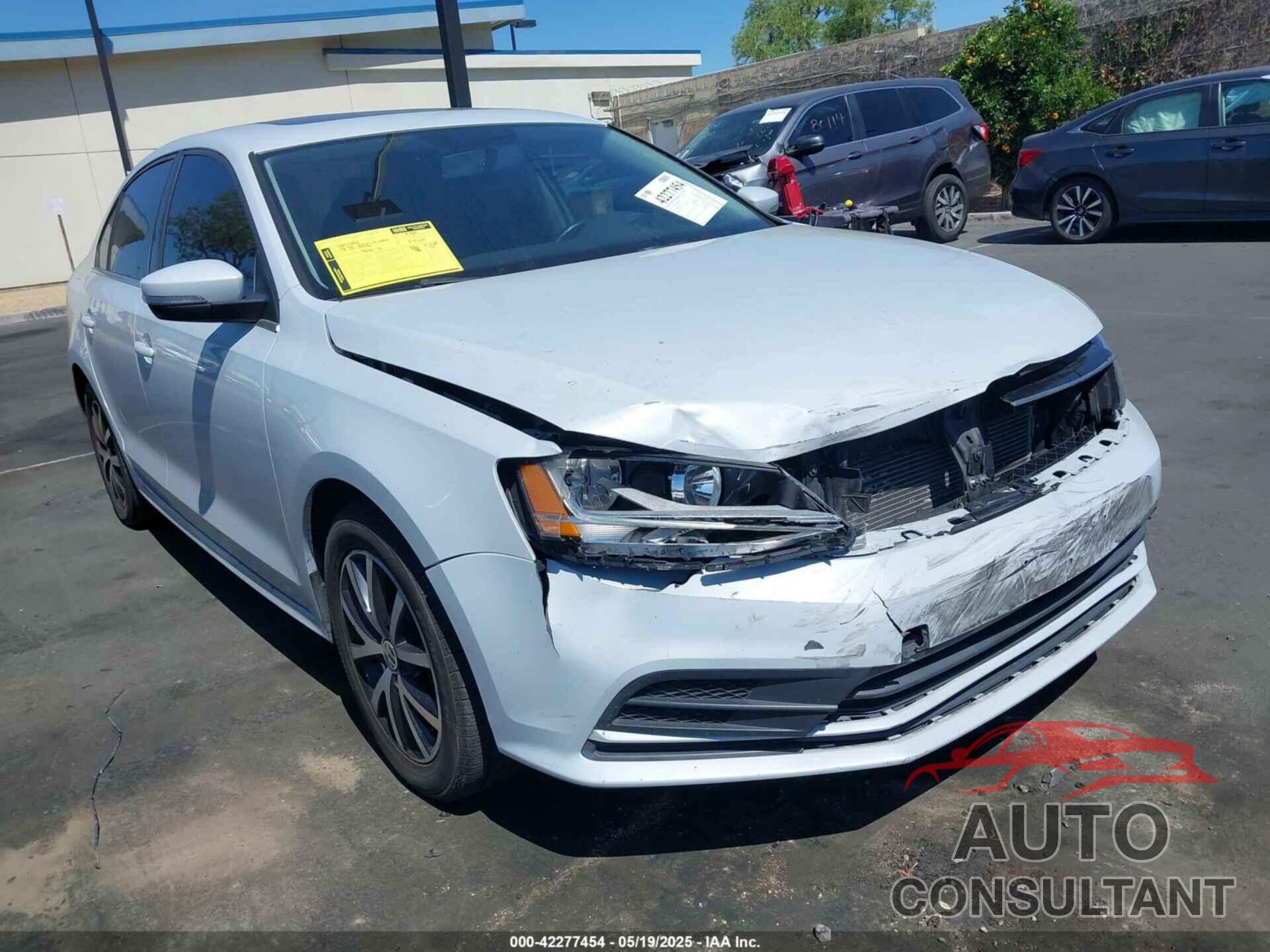 VOLKSWAGEN JETTA 2017 - 3VWDB7AJXHM373791