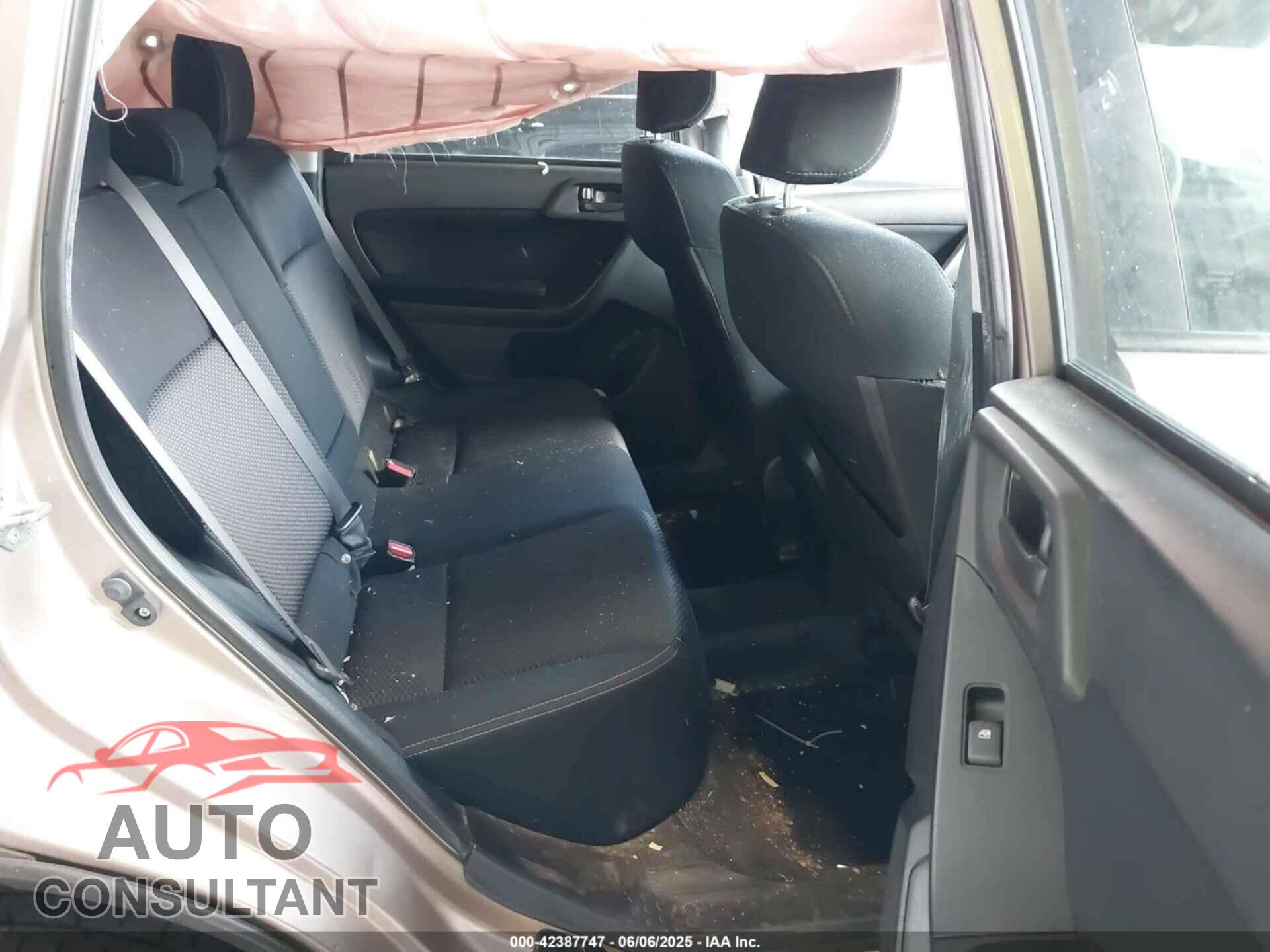 SUBARU FORESTER 2015 - JF2SJADC2FH484068