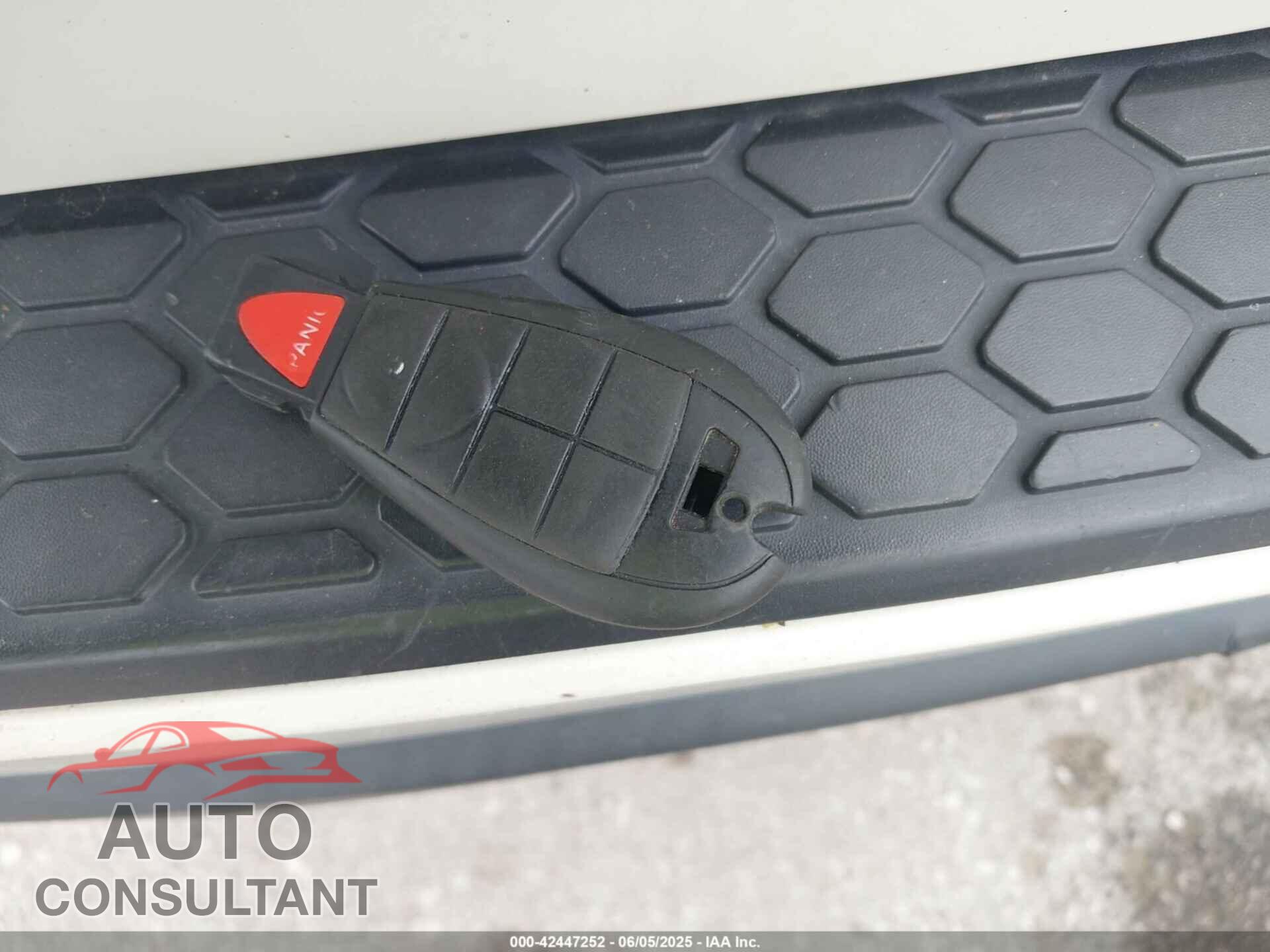 DODGE DURANGO 2012 - 1C4RDJDG5CC107573