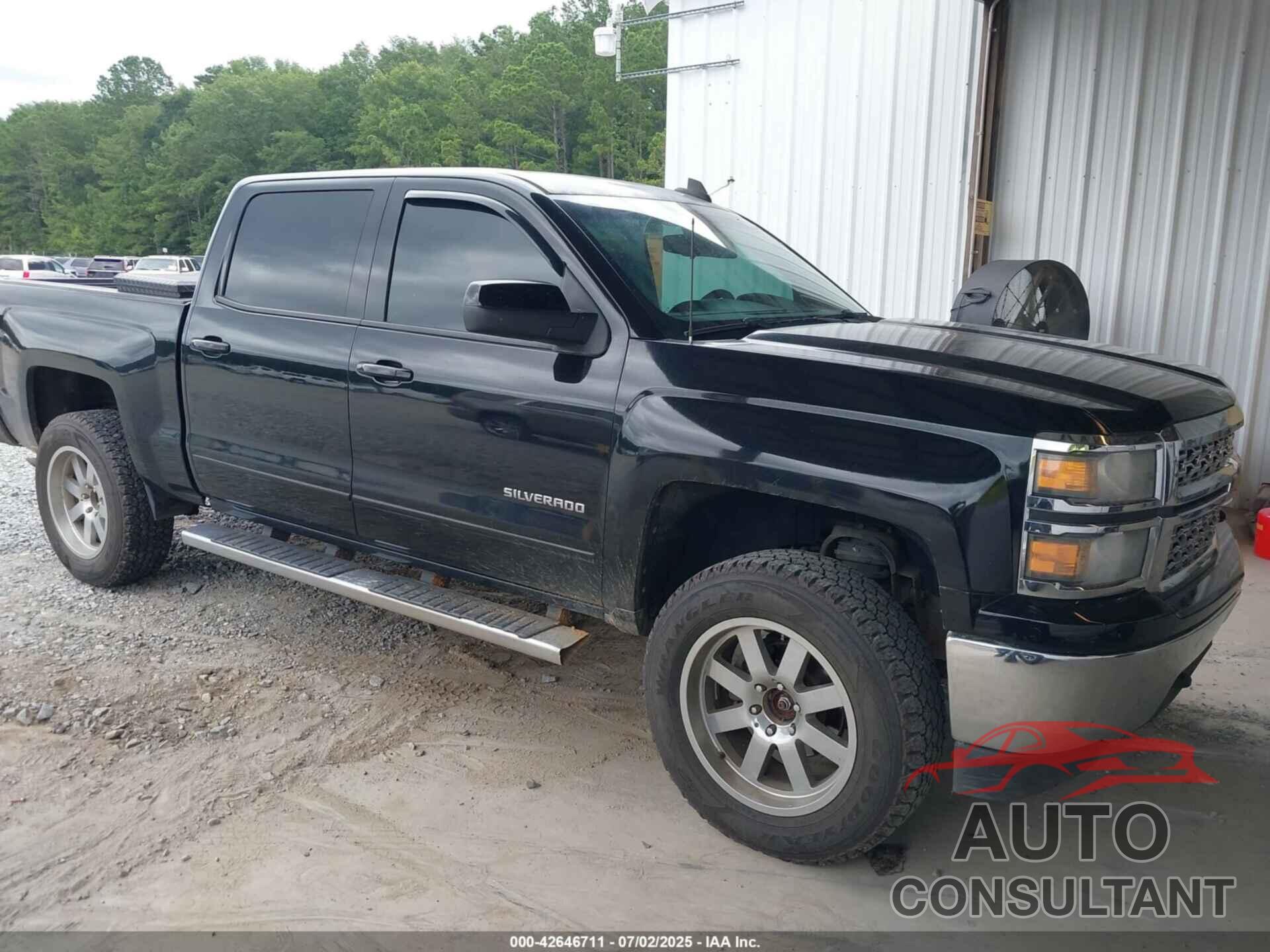 CHEVROLET SILVERADO 1500 2015 - 3GCUKREC6FG178180