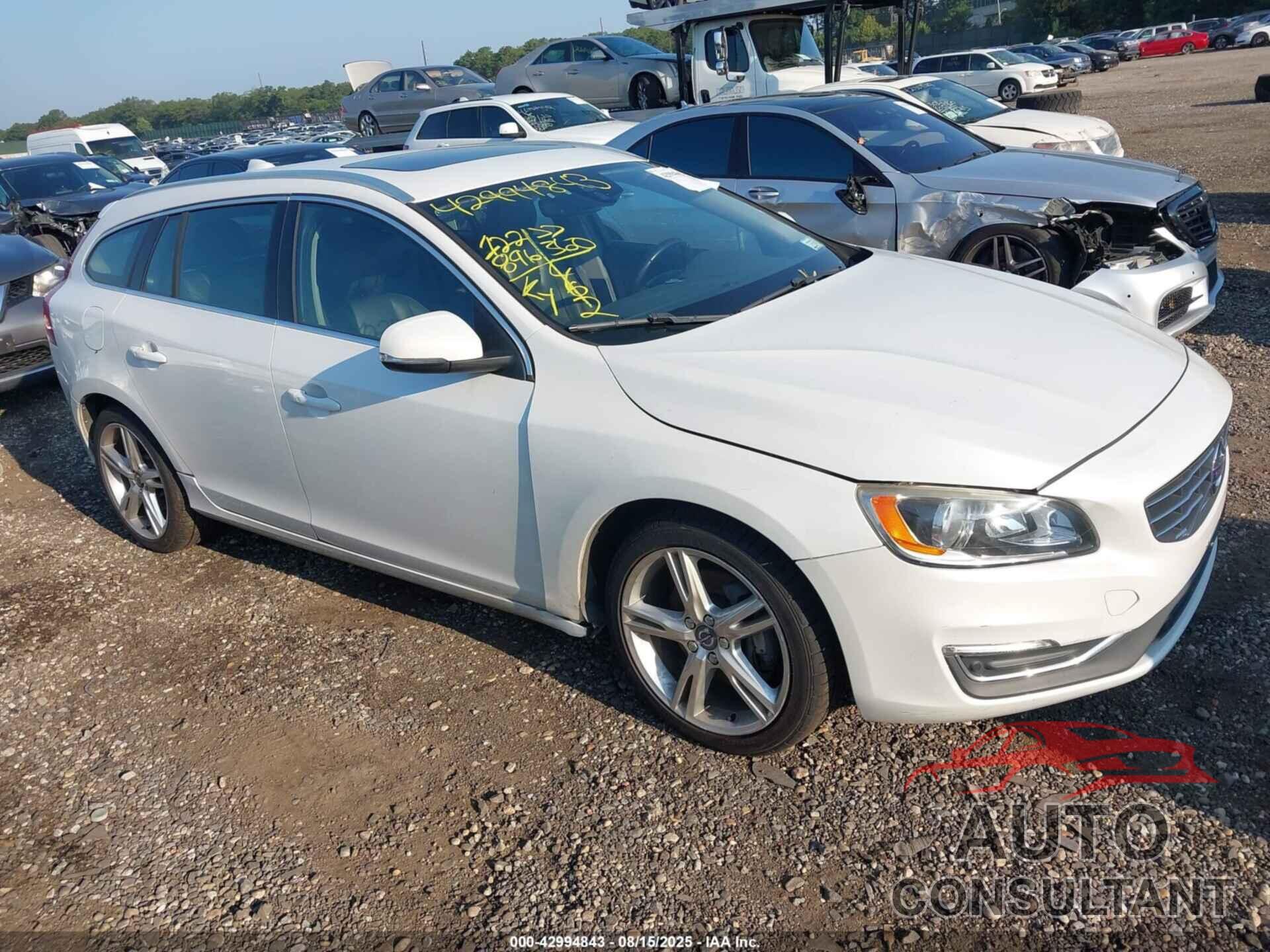 VOLVO V60 2016 - YV1612SK5G1312279