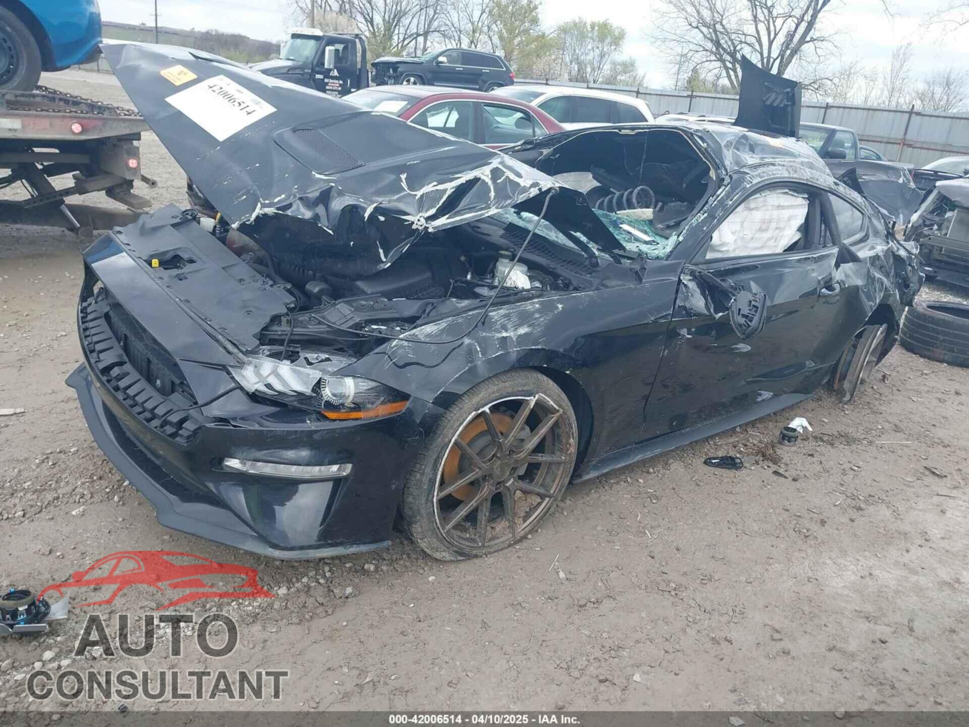 FORD MUSTANG 2018 - 1FA6P8TH5J5121171