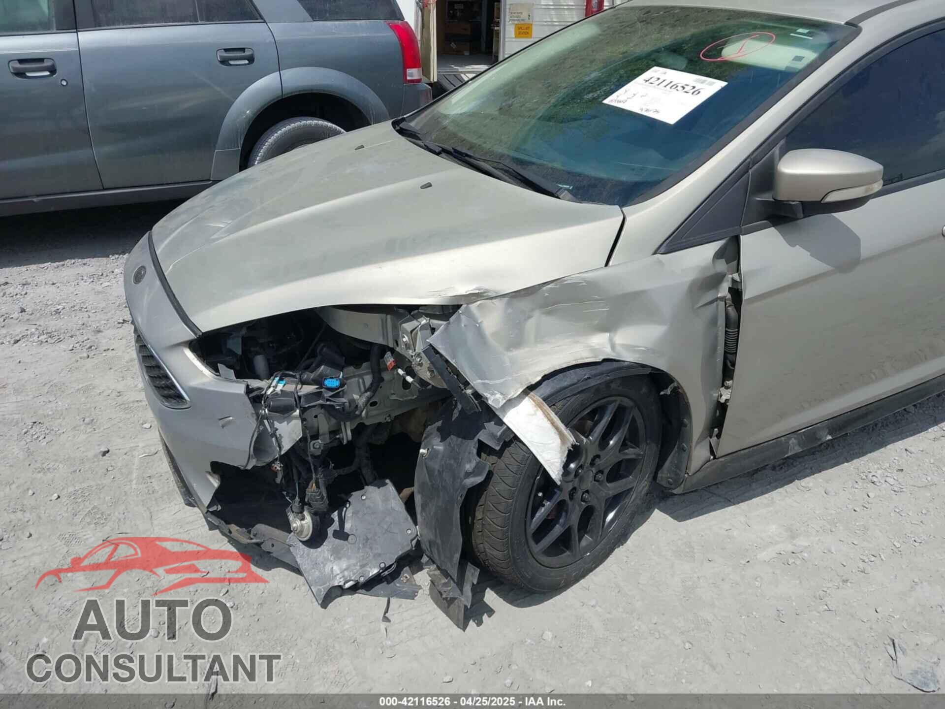 FORD FOCUS 2016 - 1FADP3K25GL236896