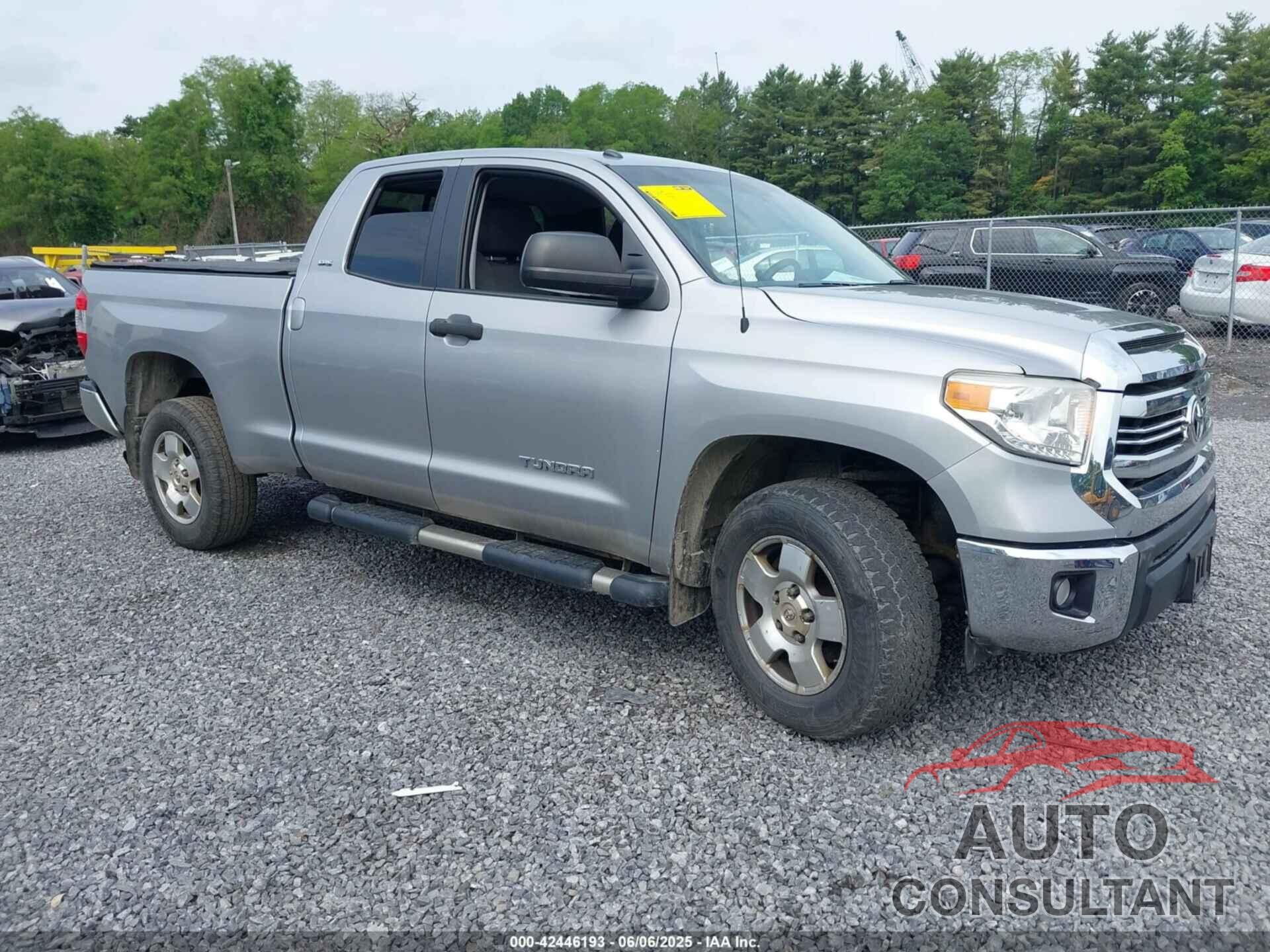 TOYOTA TUNDRA 2017 - 5TFUM5F14HX069845